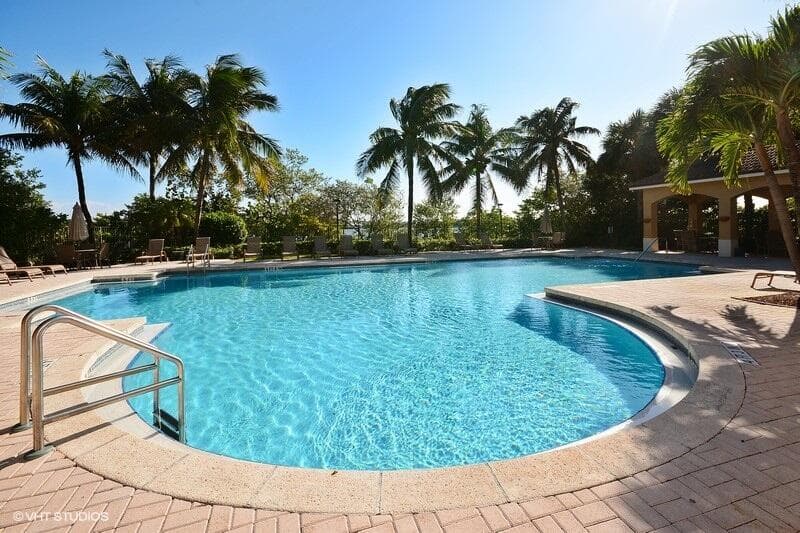 1000 Scotia Drive 304, Hypoluxo, FL 33462 24