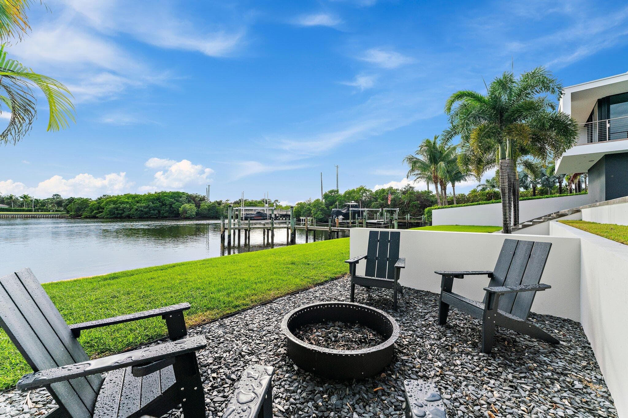 5706 Holly Lane, Jupiter, FL 33458 33