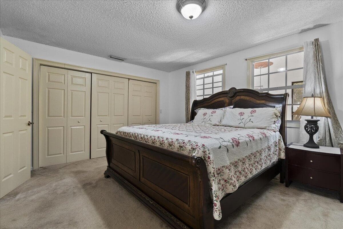 605 Maplewood Drive, Greenacres, FL 33415 12