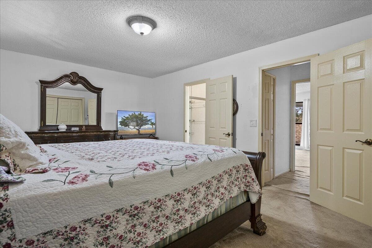605 Maplewood Drive, Greenacres, FL 33415 14