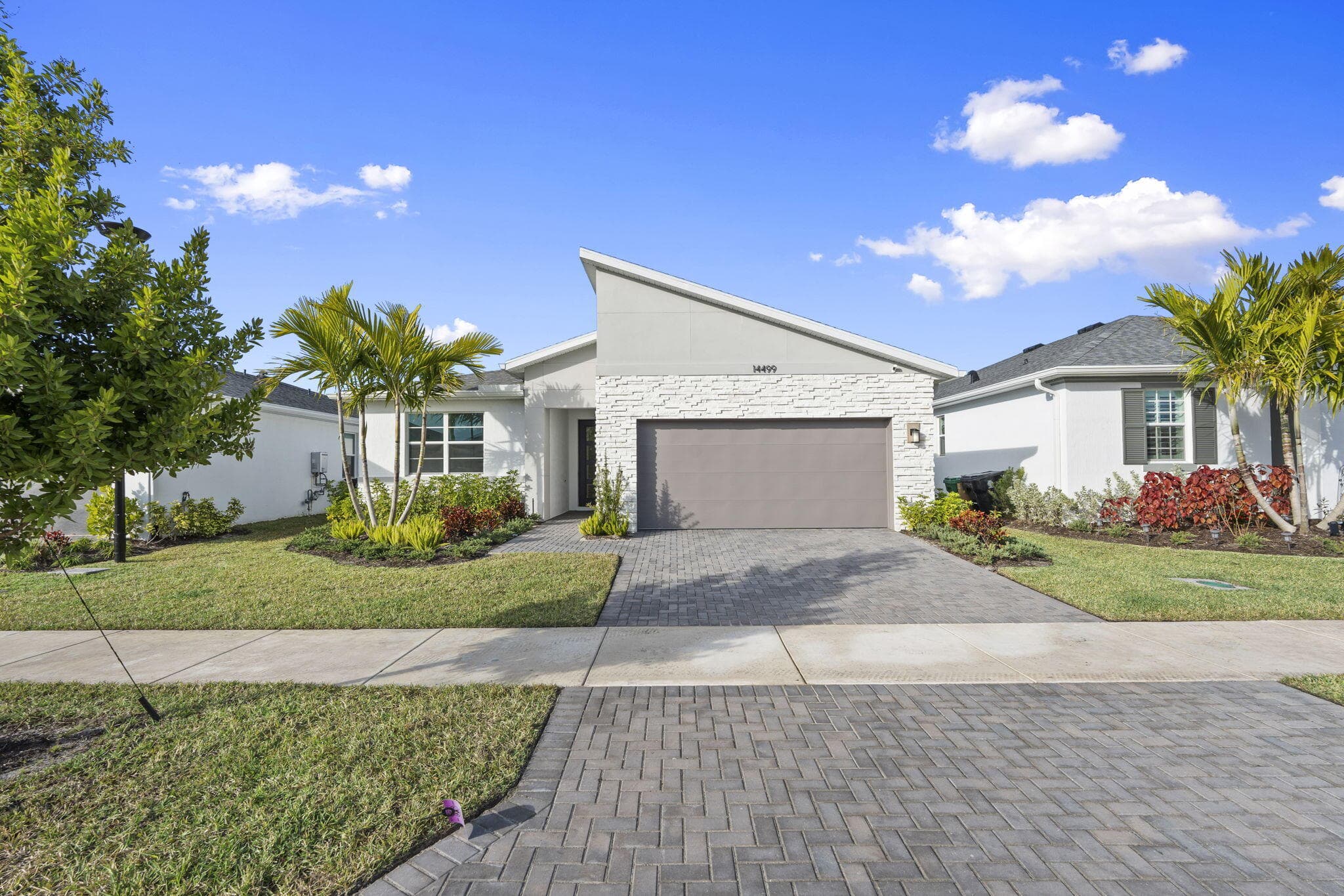 14499 SW Woodford Way, Port St. Lucie, FL 34987 32