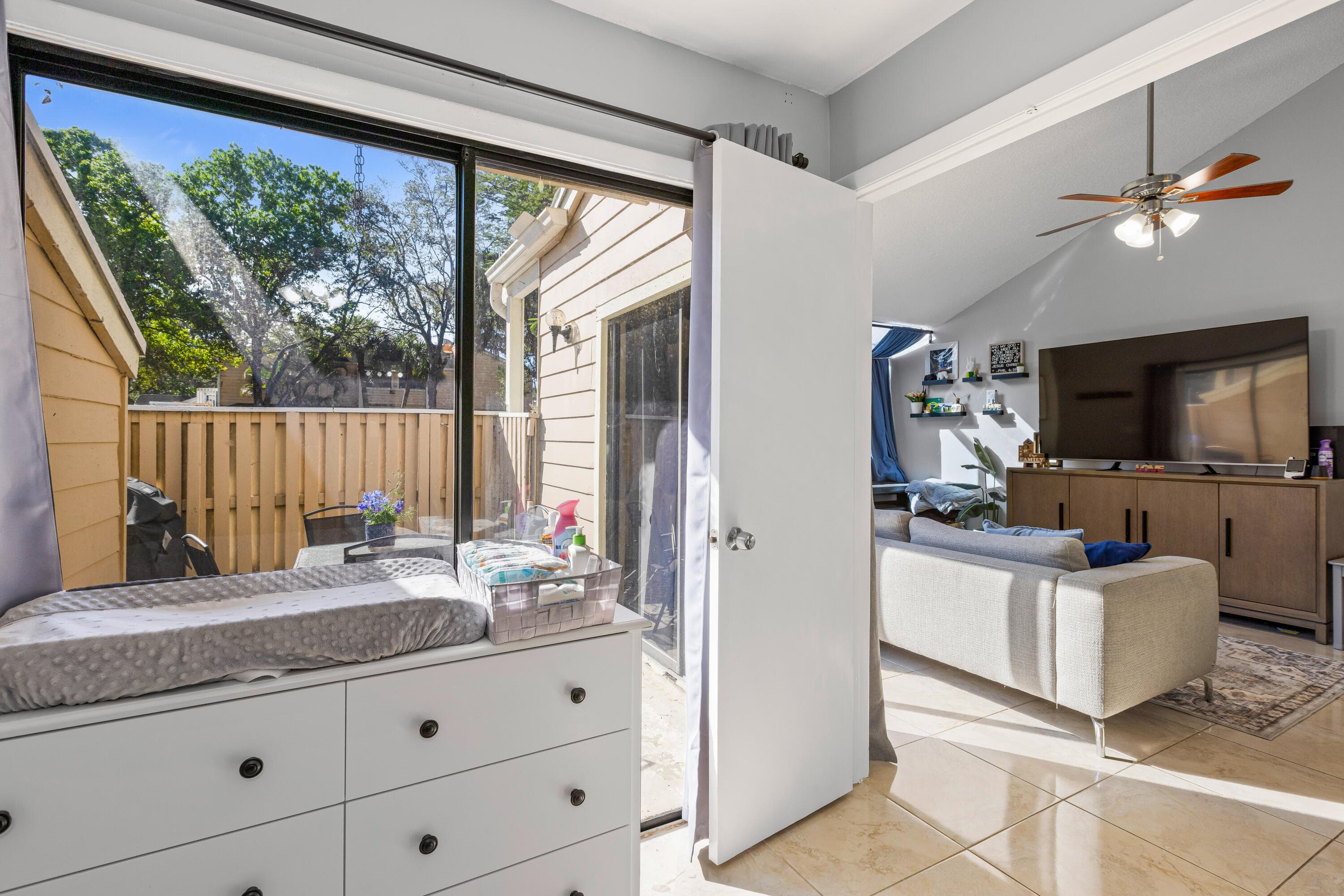 7176 Sportsmans Drive, North Lauderdale, FL 33068 24