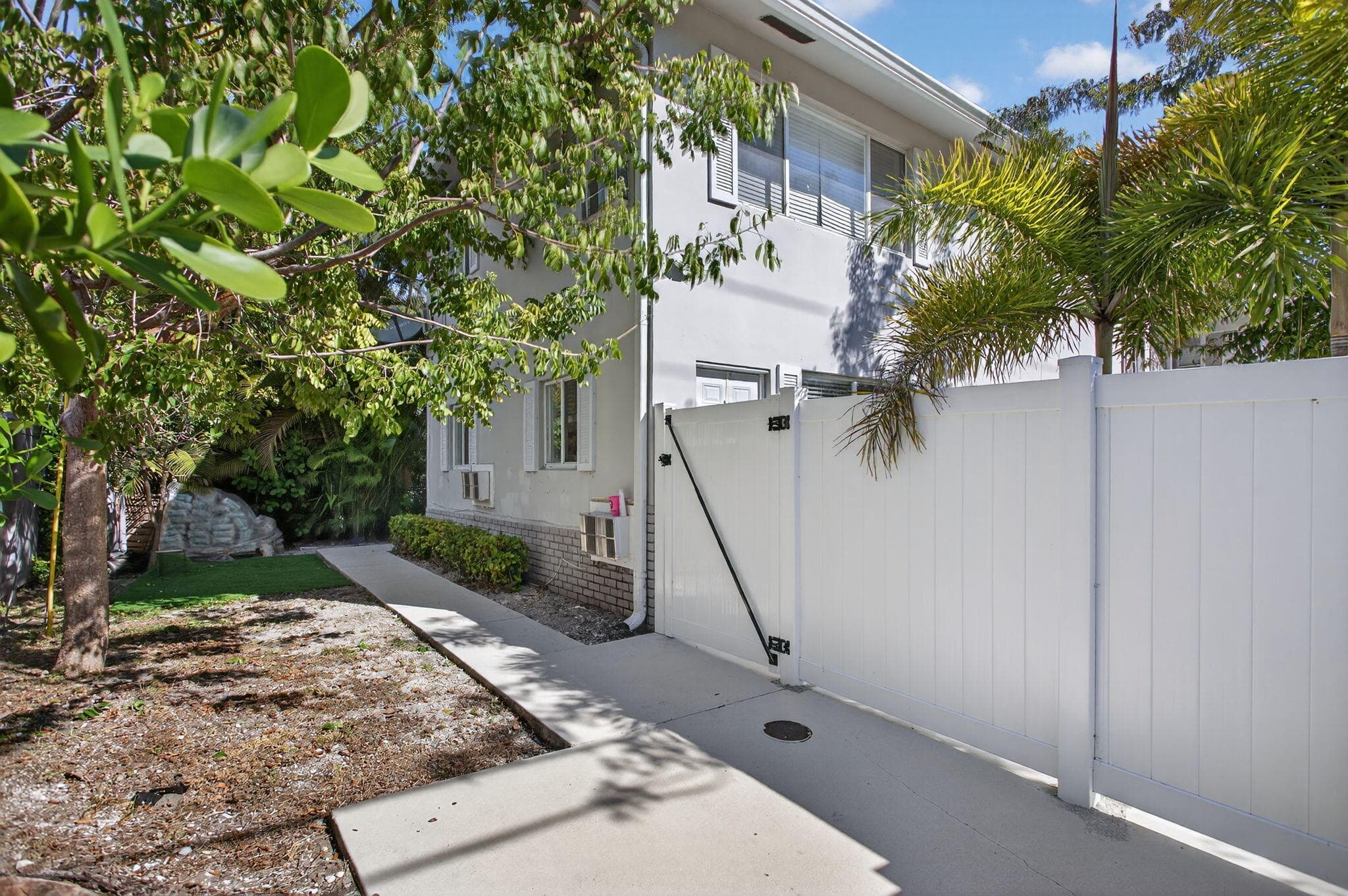 825 NE 6th Street 1-7, Fort Lauderdale, FL 33304 10