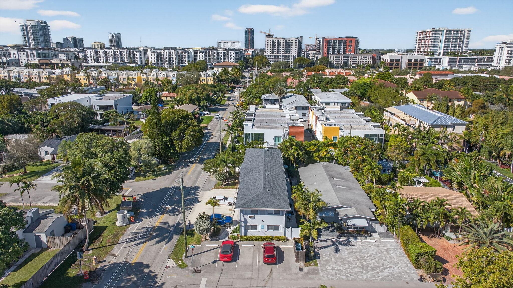 825 NE 6th Street 1-7, Fort Lauderdale, FL 33304 35
