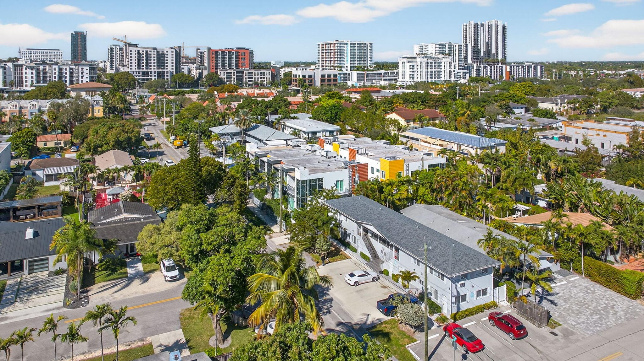 825 NE 6th Street 1-7, Fort Lauderdale, FL 33304 41
