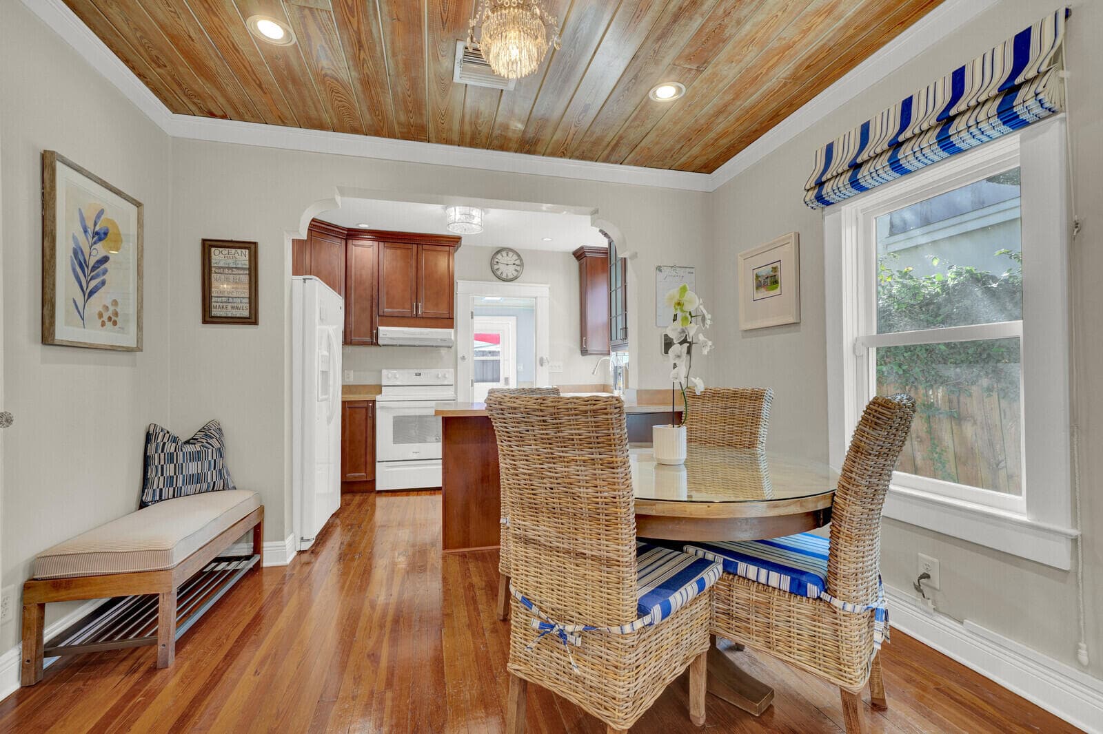 744 Penn Street, West Palm Beach, FL 33401 13