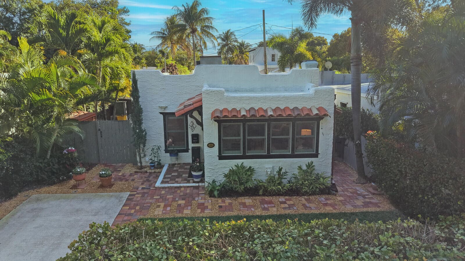 744 Penn Street, West Palm Beach, FL 33401 42