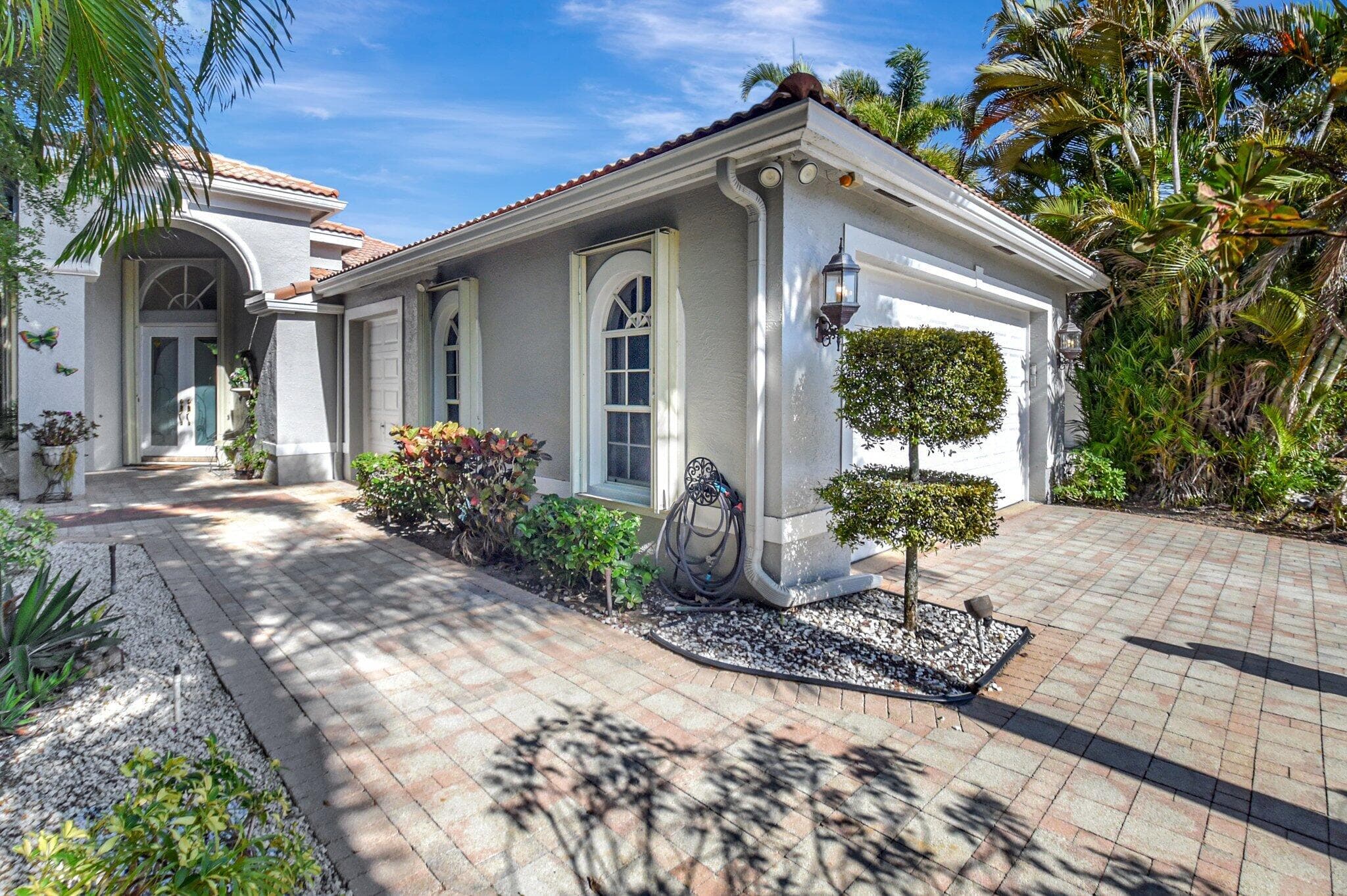 4022 Manchester Lake Drive, Lake Worth, FL 33449 3