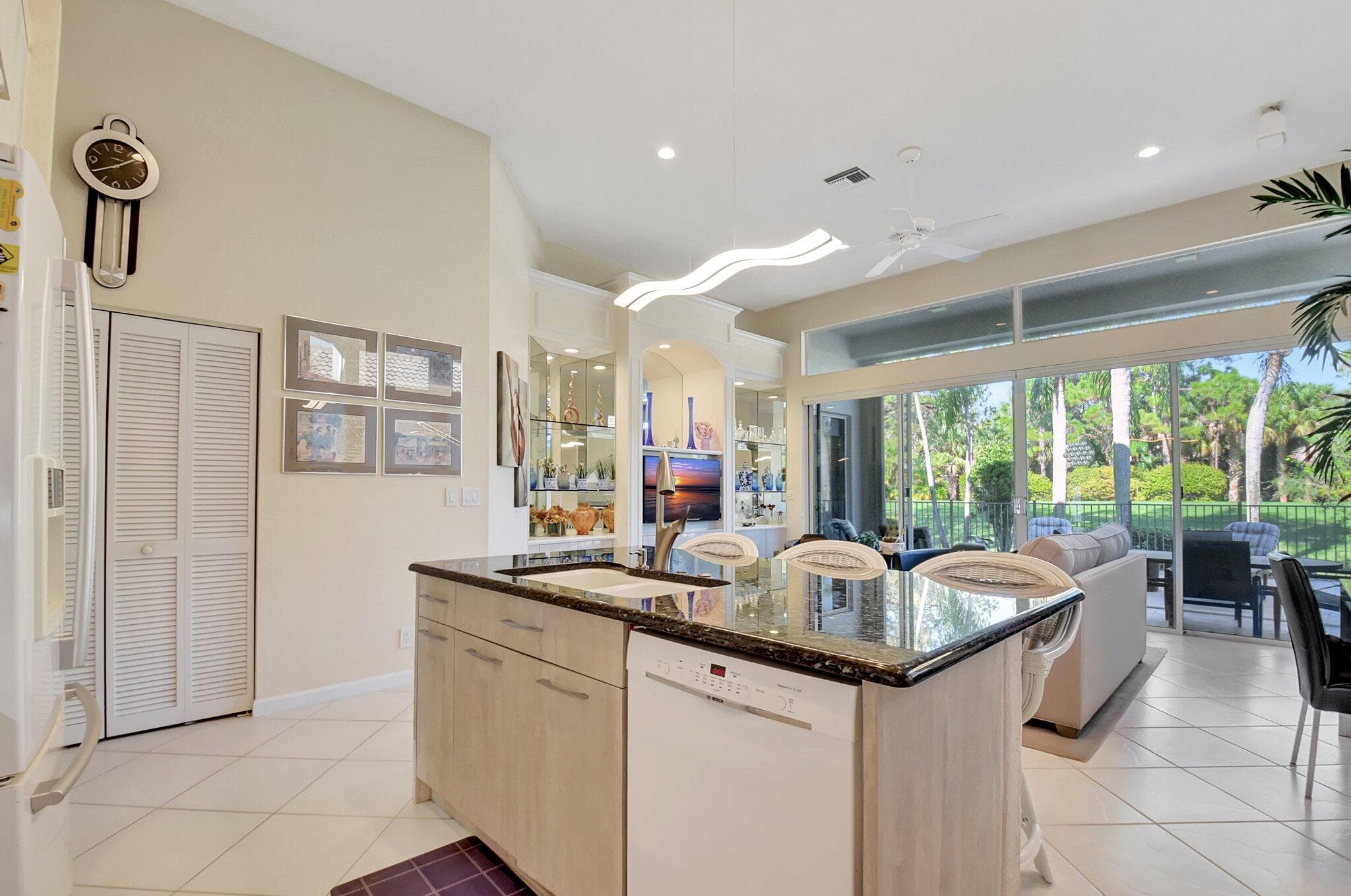 4022 Manchester Lake Drive, Lake Worth, FL 33449 16