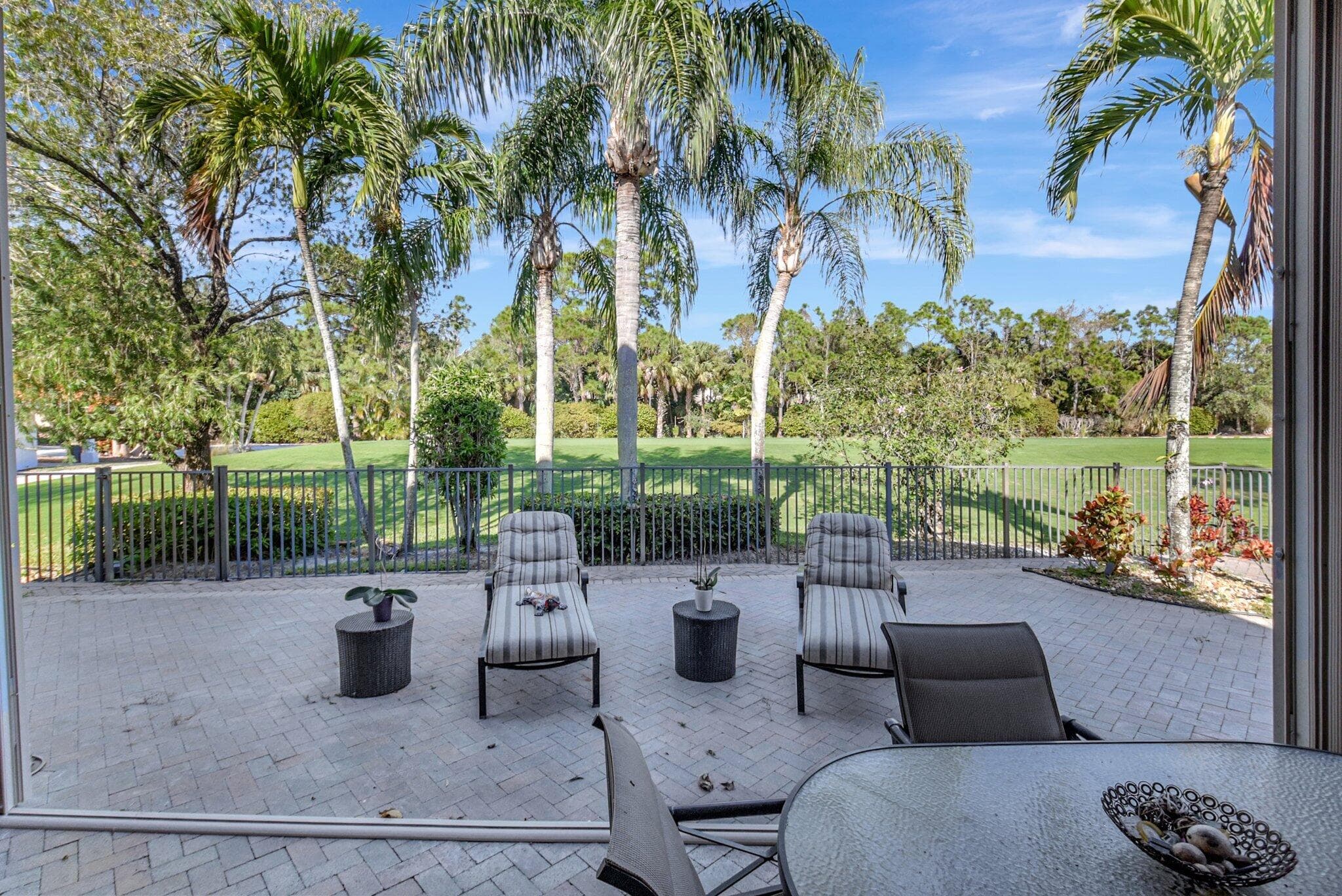 4022 Manchester Lake Drive, Lake Worth, FL 33449 39