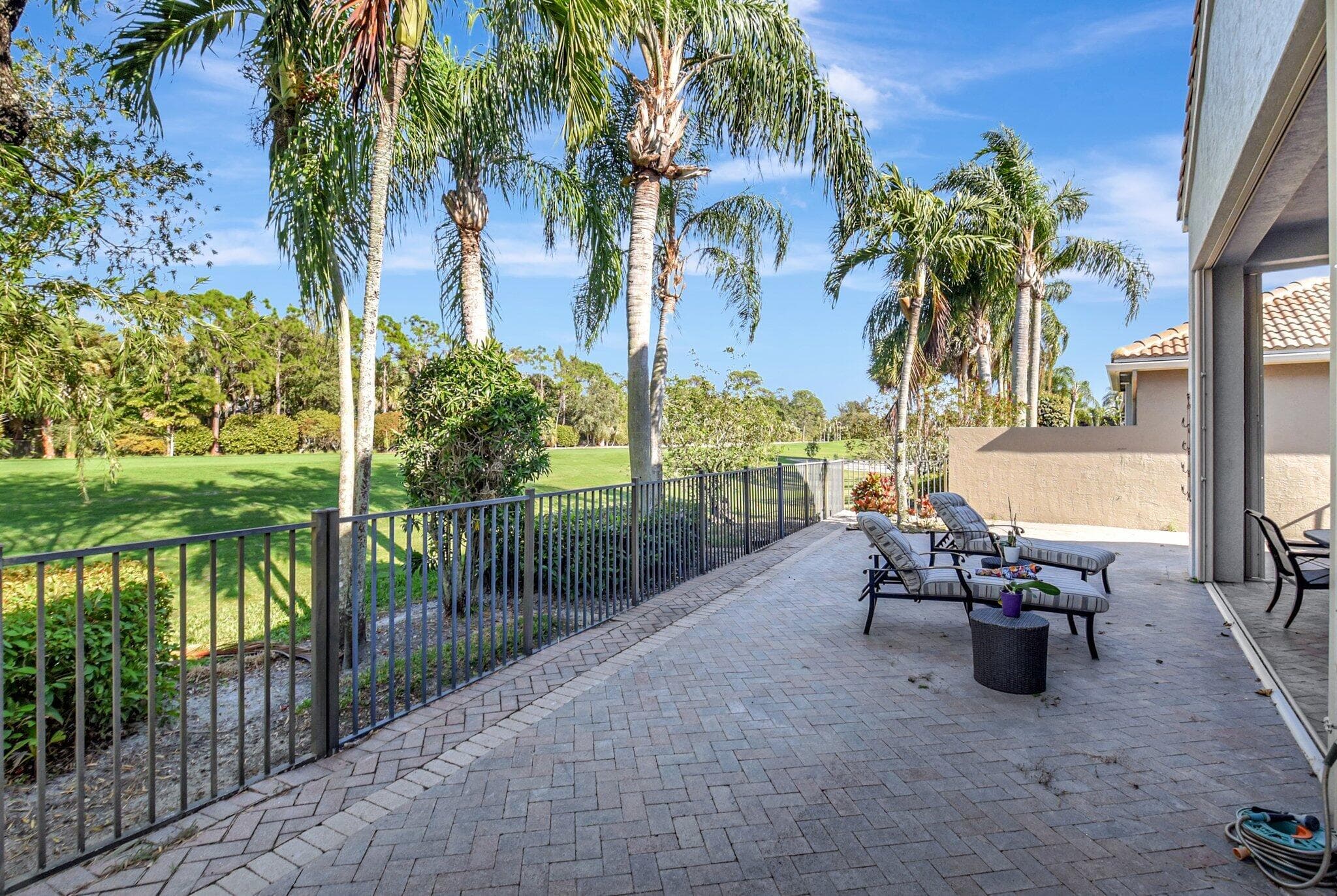 4022 Manchester Lake Drive, Lake Worth, FL 33449 41