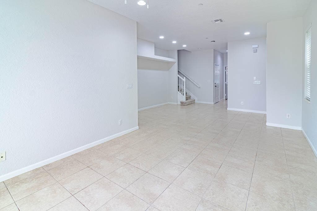 356 SE Bloxham Way, Stuart, FL 34997 16