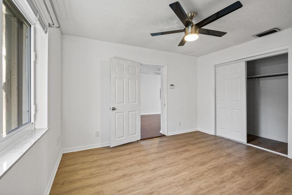 3443 NE 3rd Avenue, Oakland Park, FL 33334 42