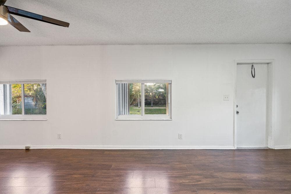 3443 NE 3rd Avenue, Oakland Park, FL 33334 48