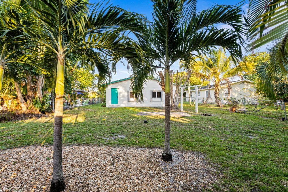 3443 NE 3rd Avenue, Oakland Park, FL 33334 54