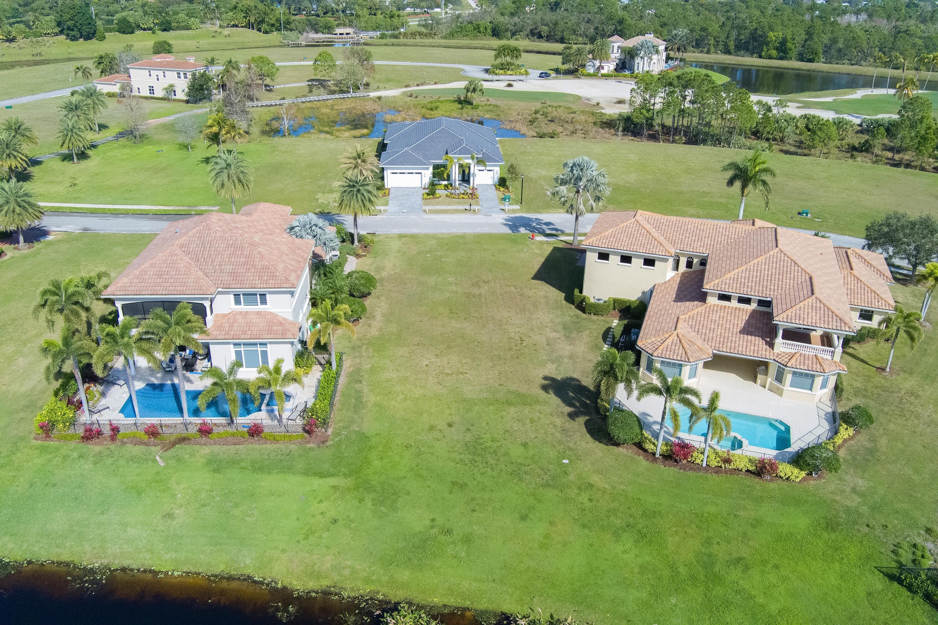 171 SE Rio Angelica, Port St. Lucie, FL 34984 5