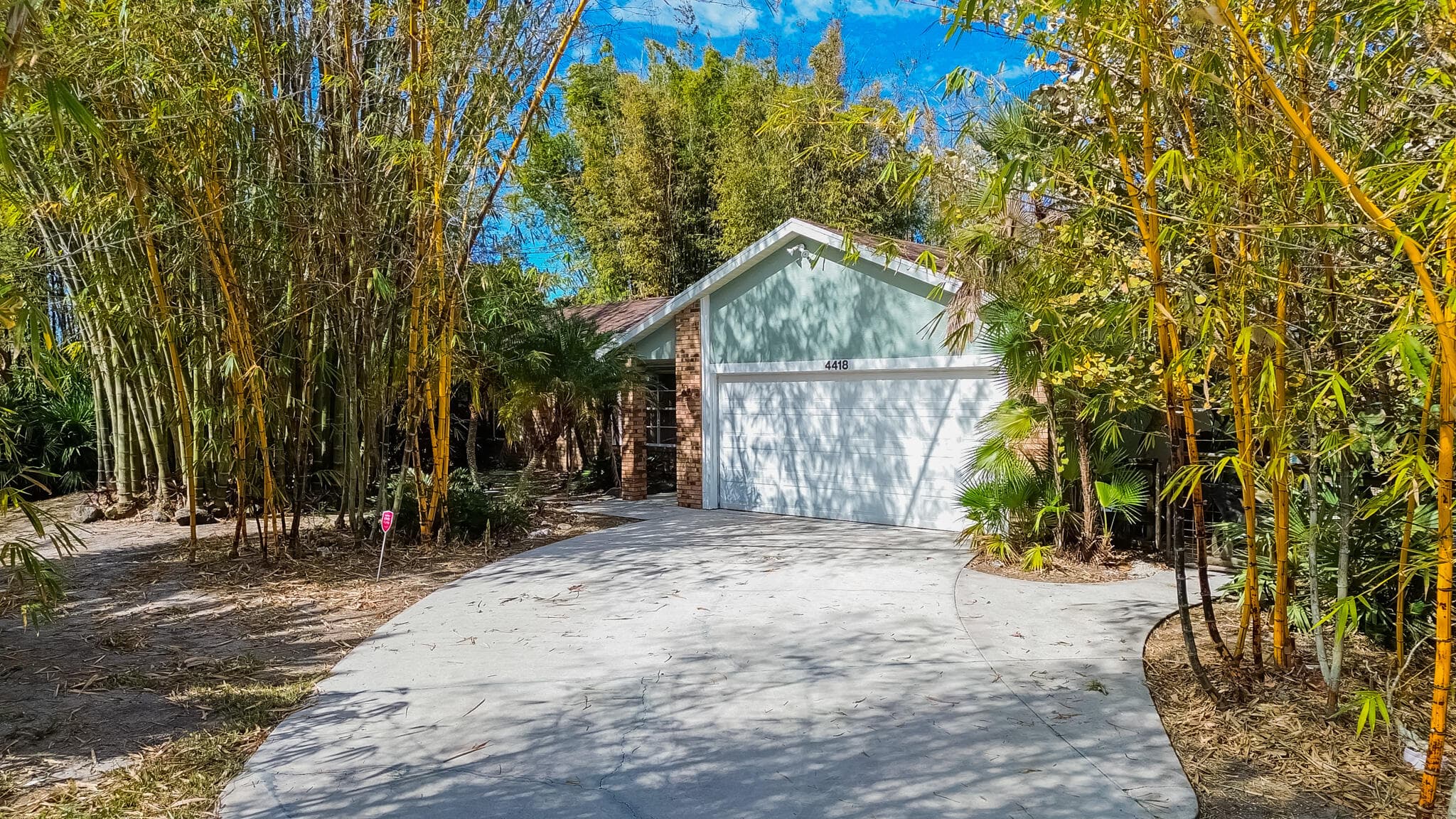 4418 SW Farmington Street, Port St. Lucie, FL 34953 2