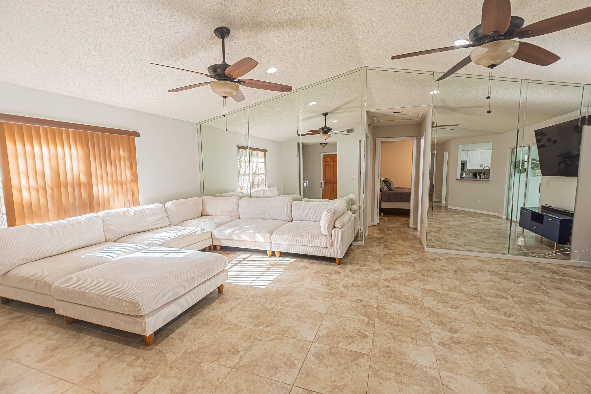 4418 SW Farmington Street, Port St. Lucie, FL 34953 3