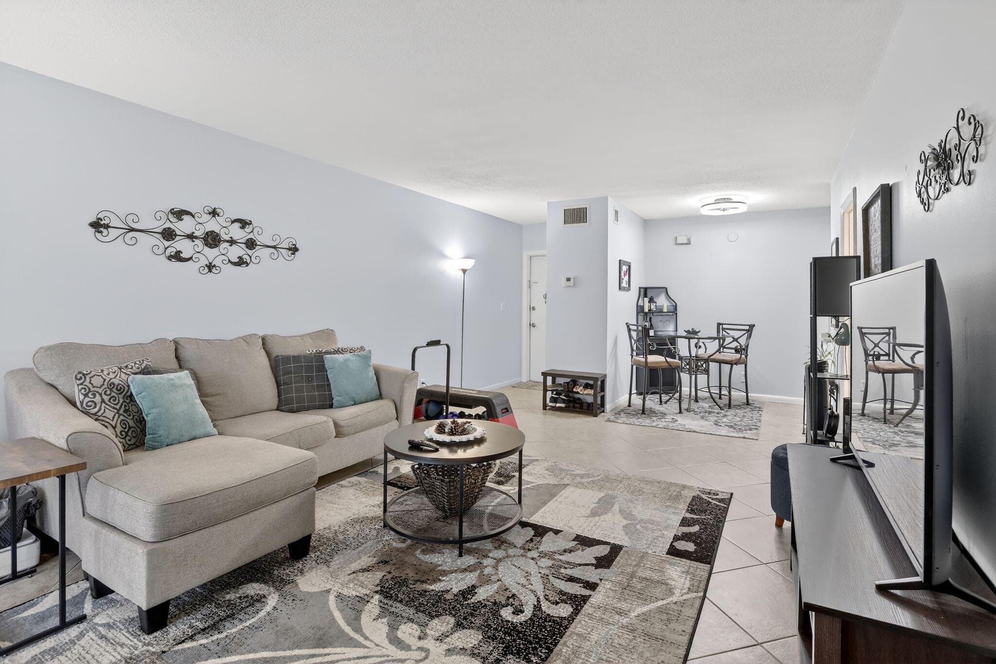 2424 SE 17th Street 208b, Fort Lauderdale, FL 33316 10