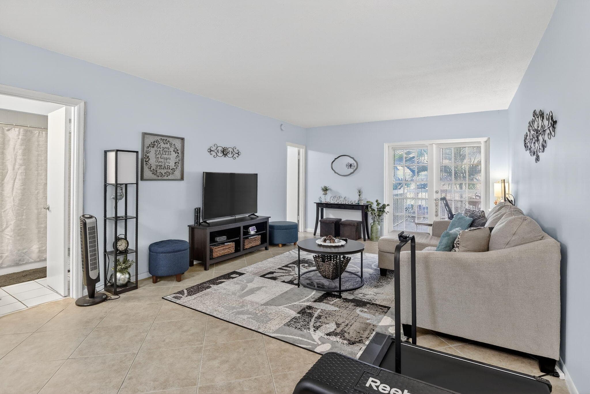 2424 SE 17th Street 208b, Fort Lauderdale, FL 33316 2