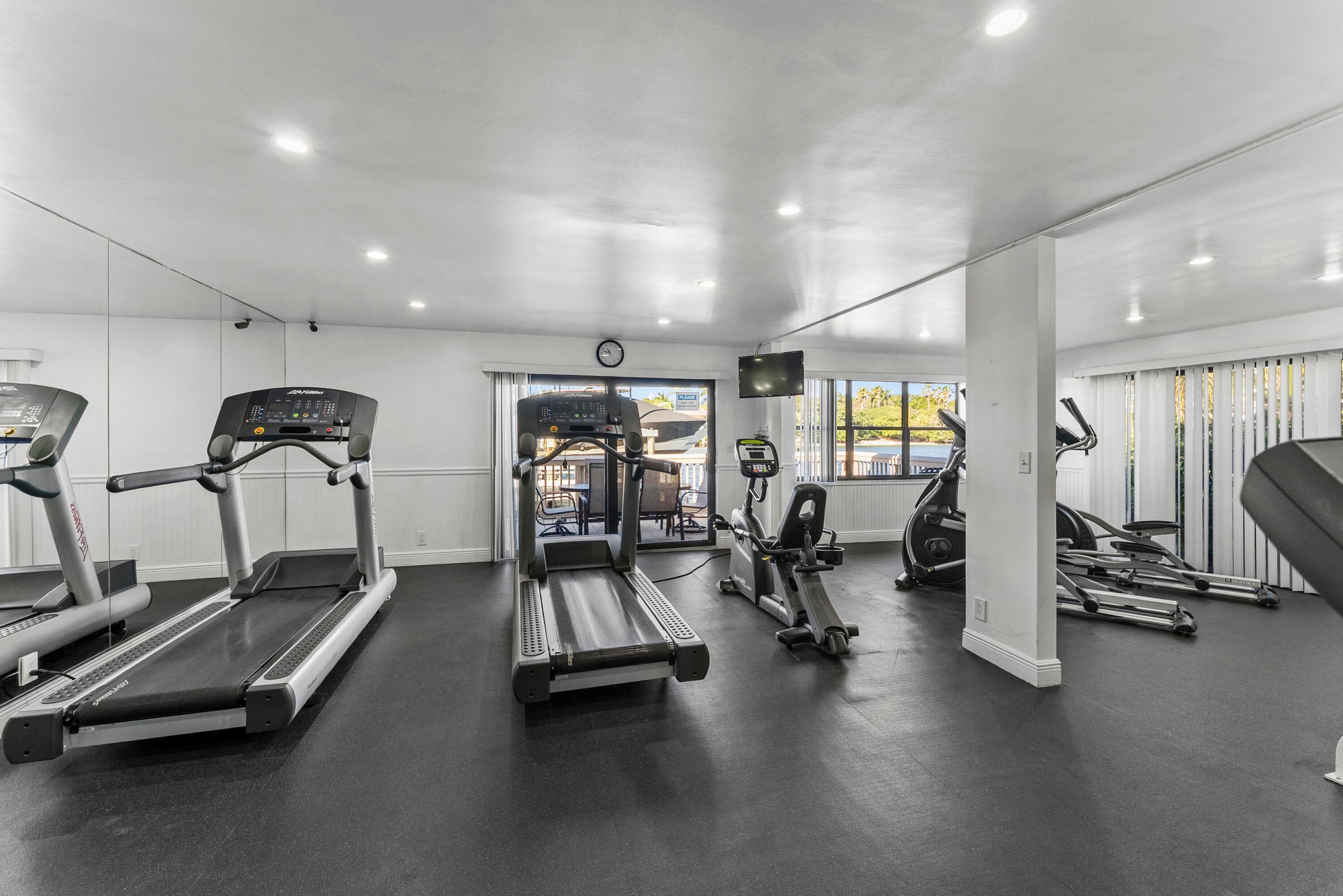 1167 Hillsboro Mile 709, Hillsboro Beach, FL 33062 48