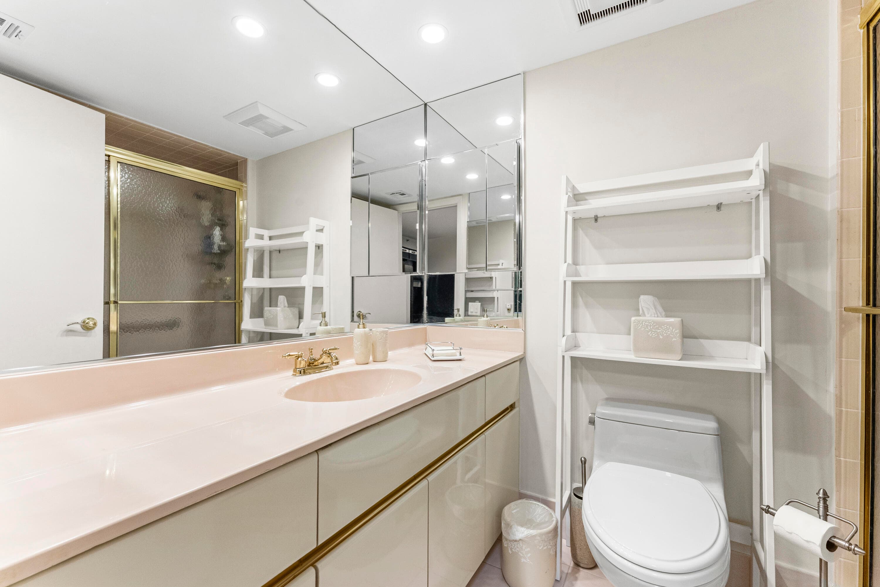 1167 Hillsboro Mile 709, Hillsboro Beach, FL 33062 32