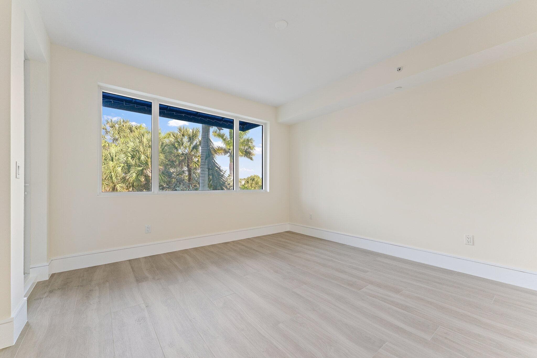 1 S Coastal Way 3030, Jupiter, FL 33477 25