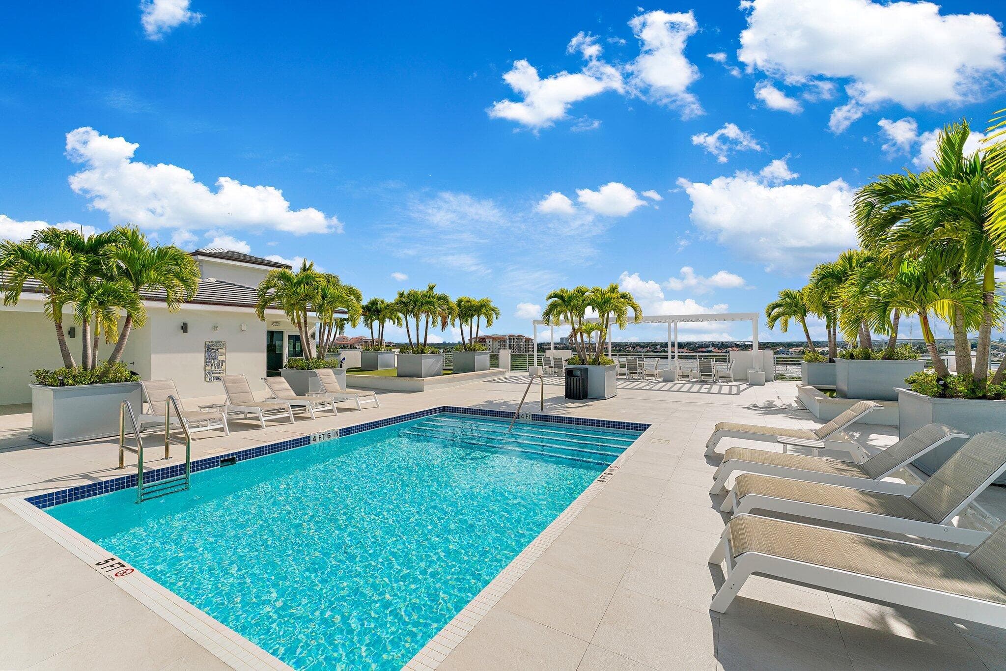 1 S Coastal Way 3030, Jupiter, FL 33477 44