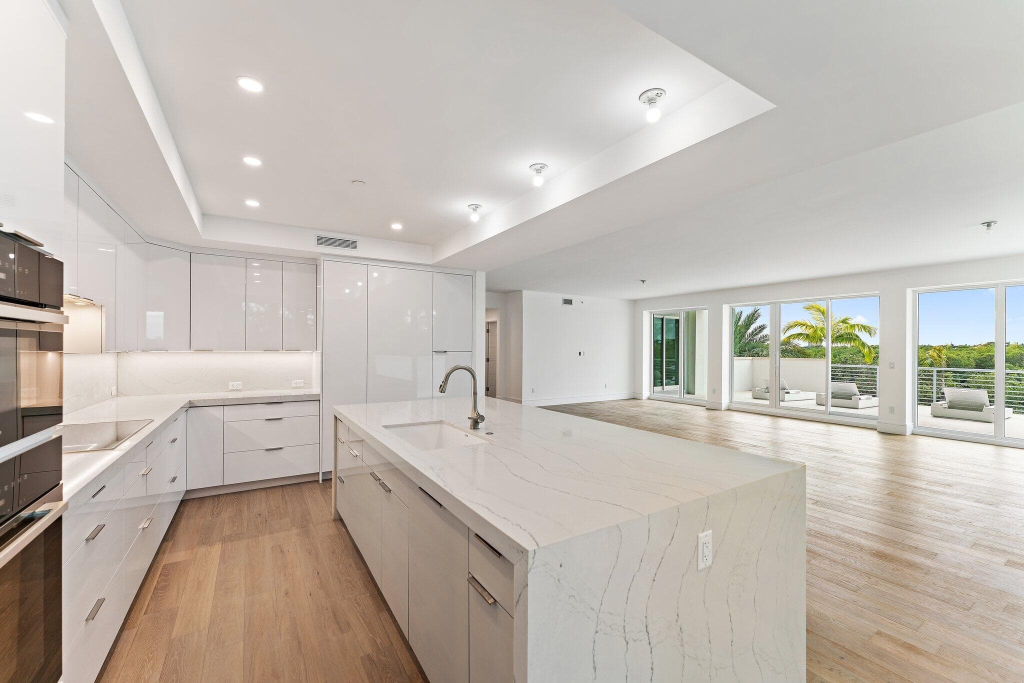 1 S Coastal Way 3030, Jupiter, FL 33477 48