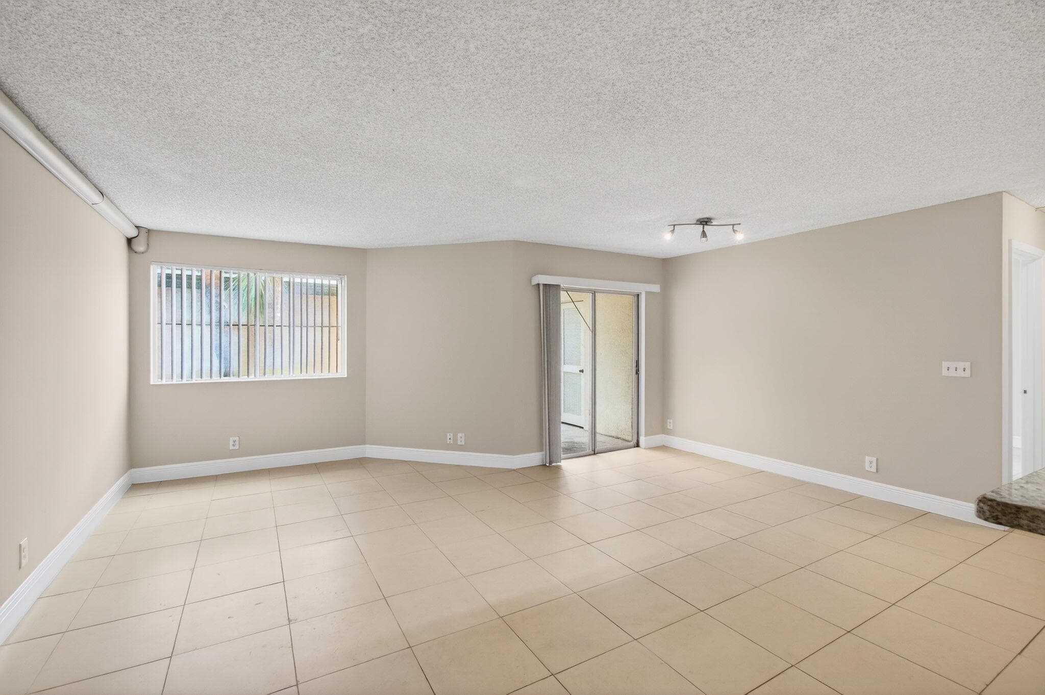 9901 Westview Drive 324, Coral Springs, FL 33076 11