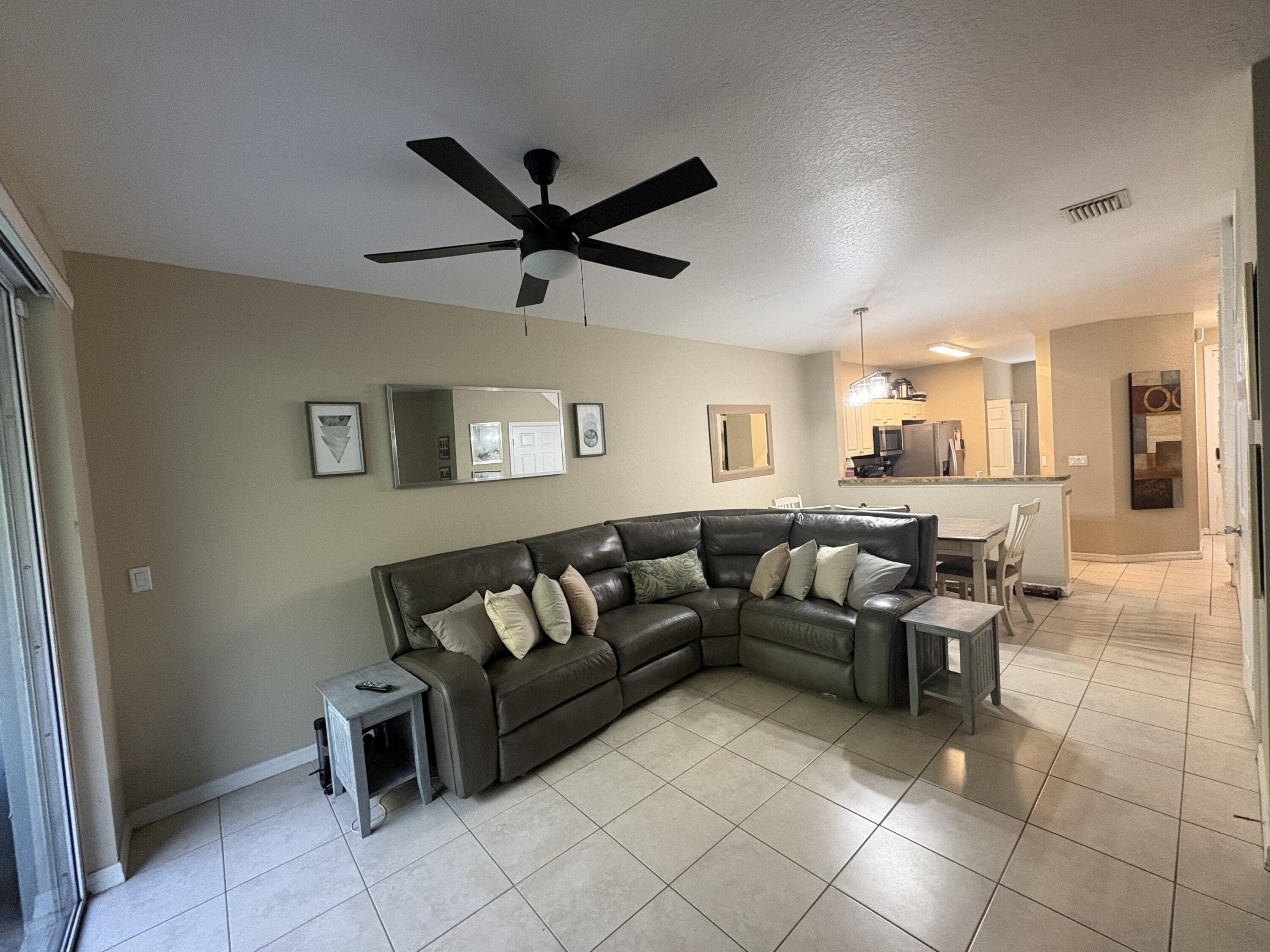 1966 Alamanda Way, Riviera Beach, FL 33404 6