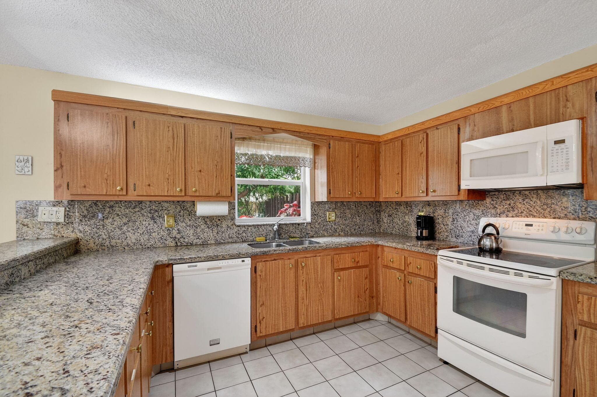 6730 Starkeys Place, Lake Worth, FL 33467 12