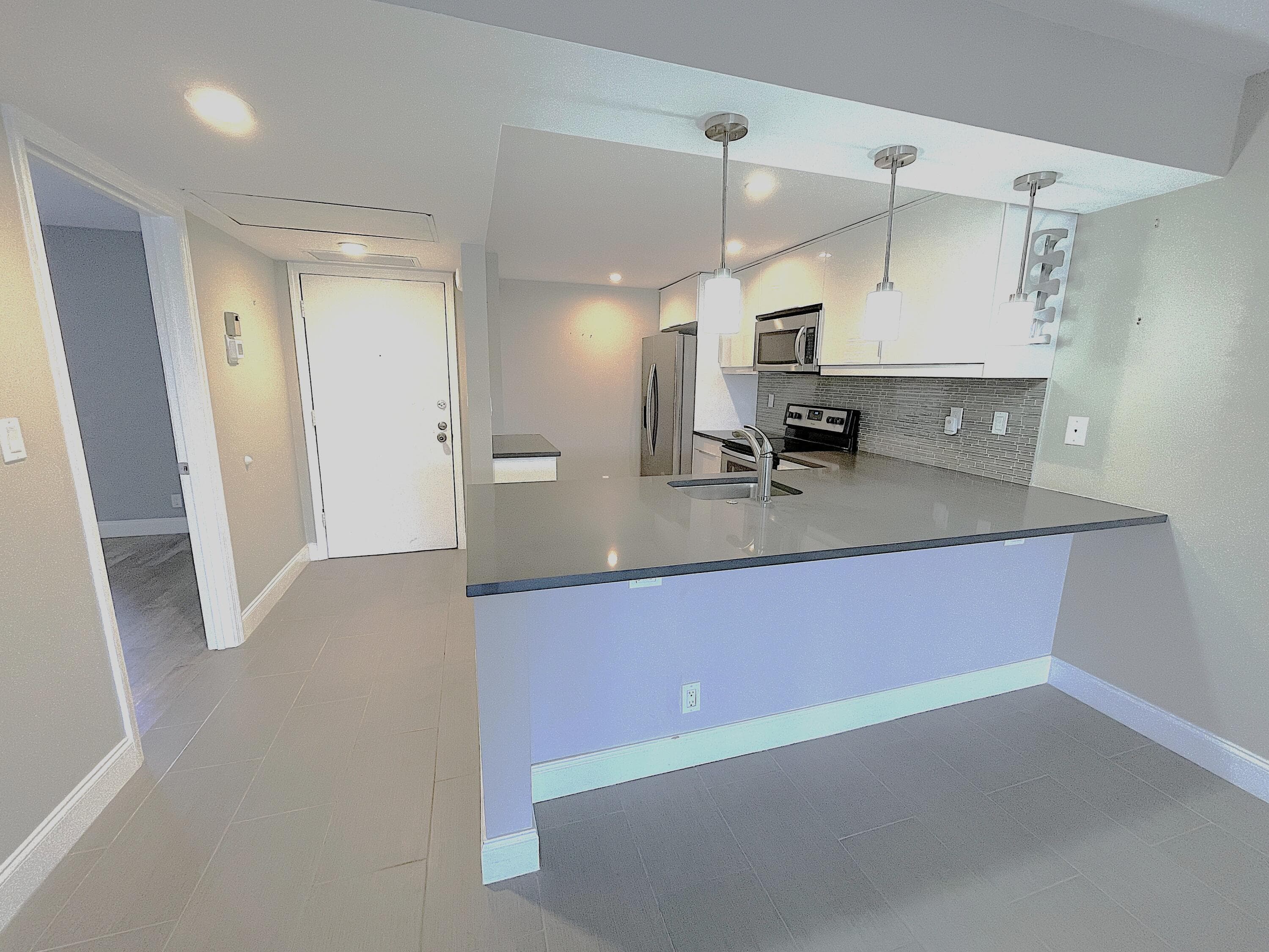 3 Royal Palm Way 205, Boca Raton, FL 33432 2