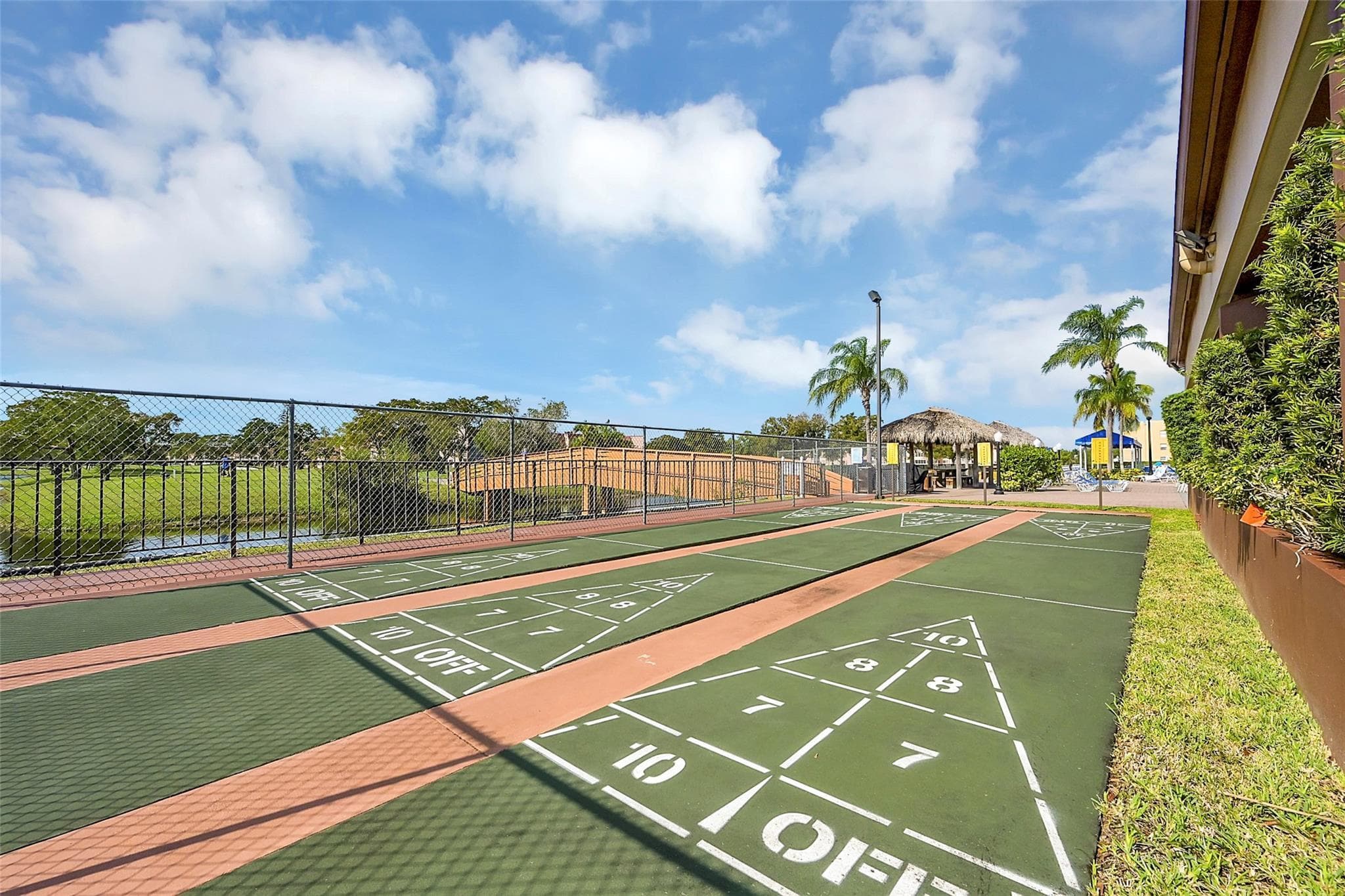 2731 N Pine Island Road 105, Sunrise, FL 33322 25