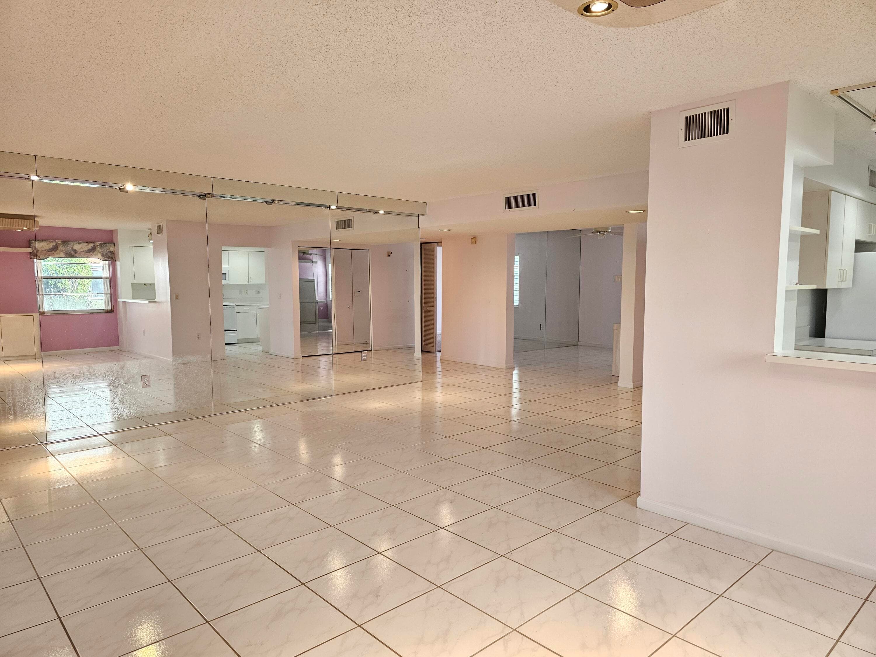 9963 Seacrest Circle 101, Boynton Beach, FL 33437 6