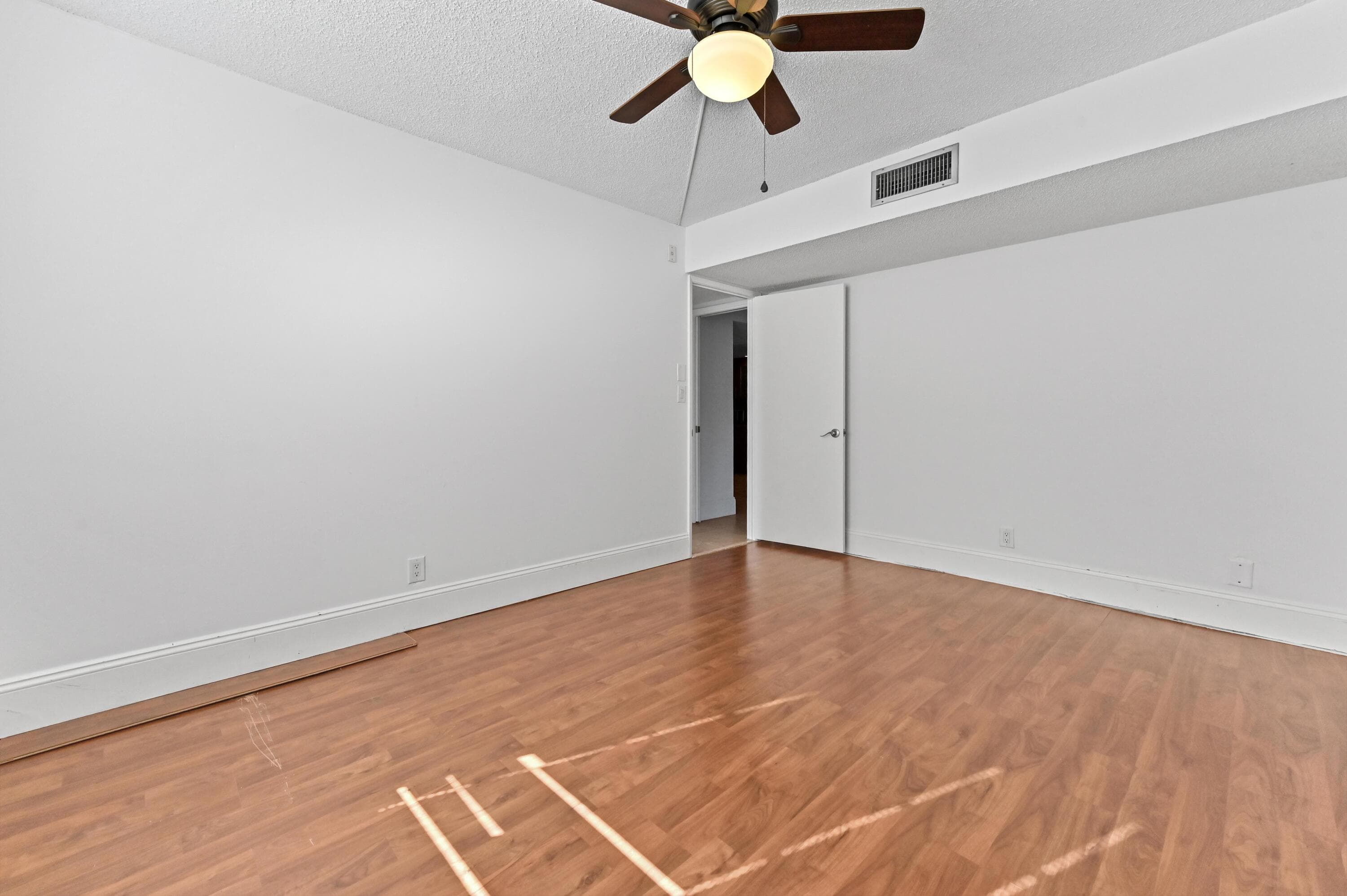 2851 S Palm Aire Drive 101, Pompano Beach, FL 33069 19