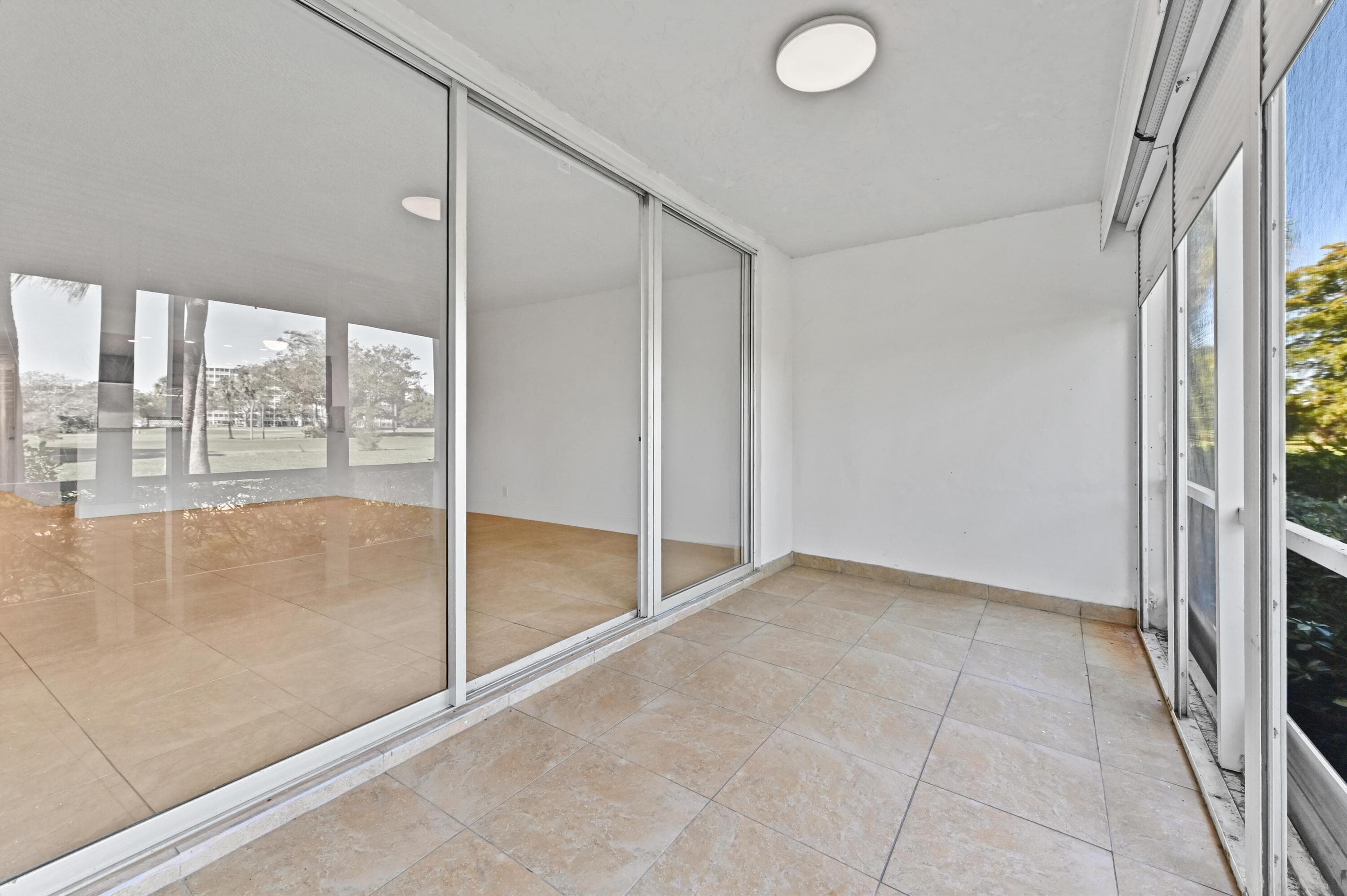 2851 S Palm Aire Drive 101, Pompano Beach, FL 33069 23