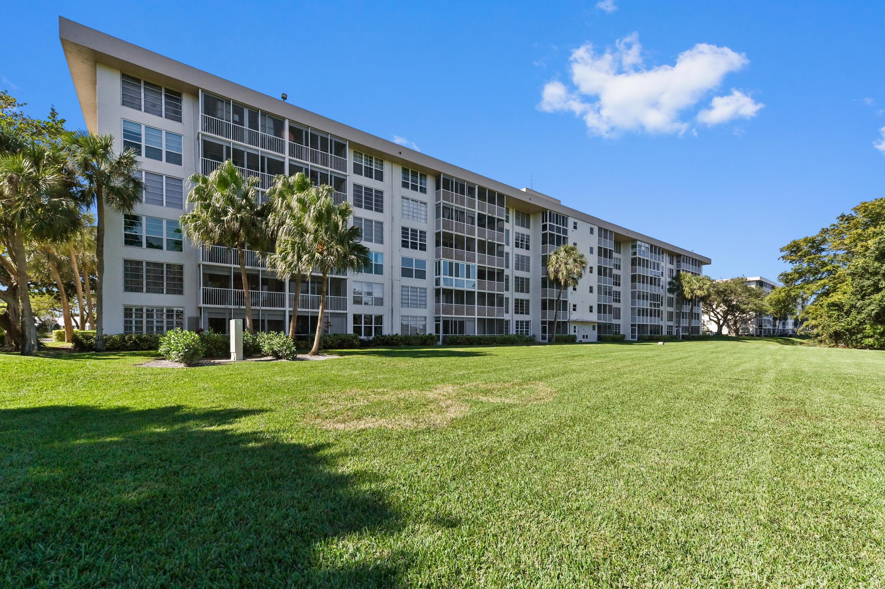 2851 S Palm Aire Drive 101, Pompano Beach, FL 33069 33