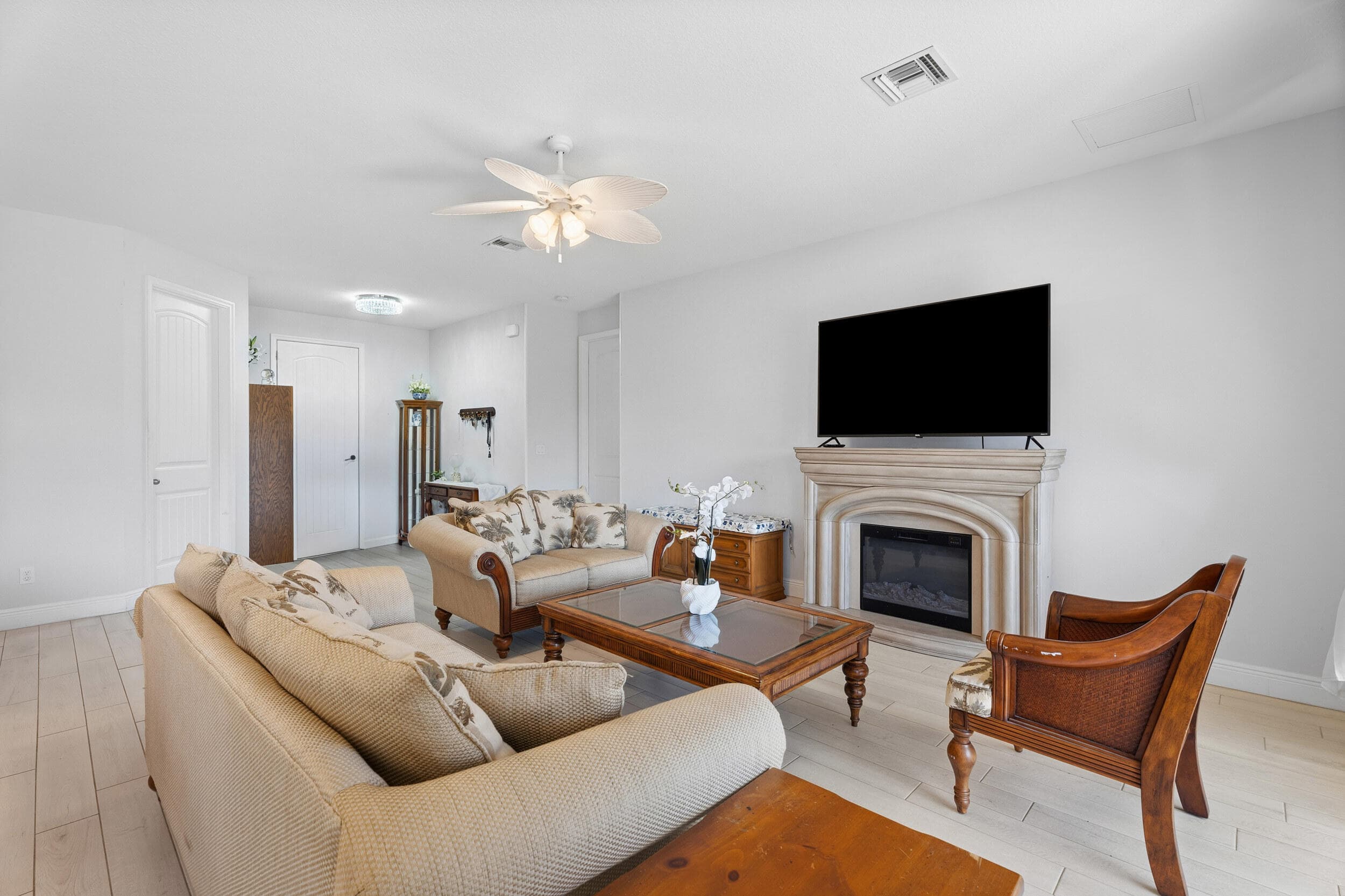 1568 SW Abacus Avenue, Port St. Lucie, FL 34953 10