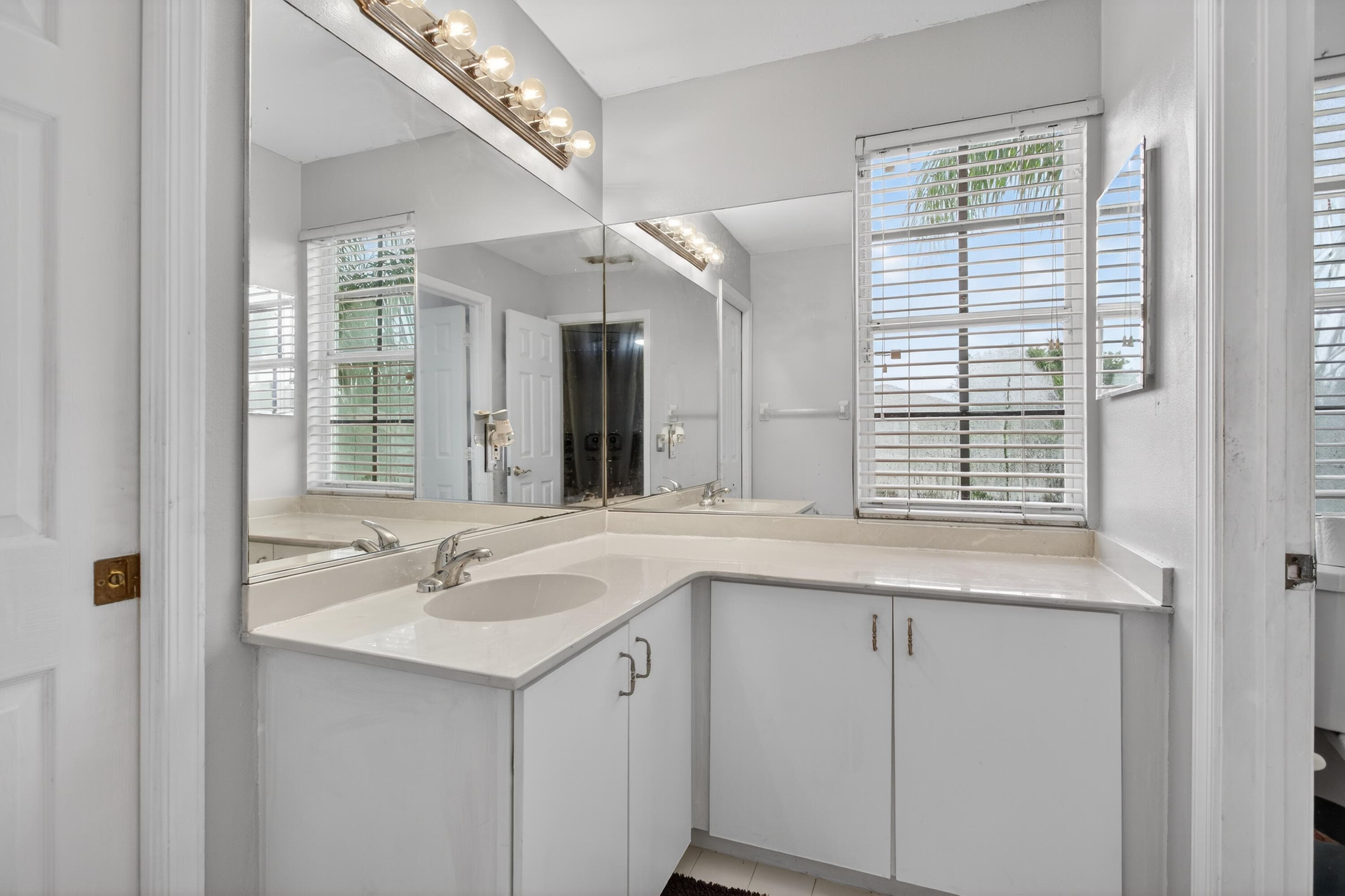 3847 NW 62nd Street, Coconut Creek, FL 33073 36