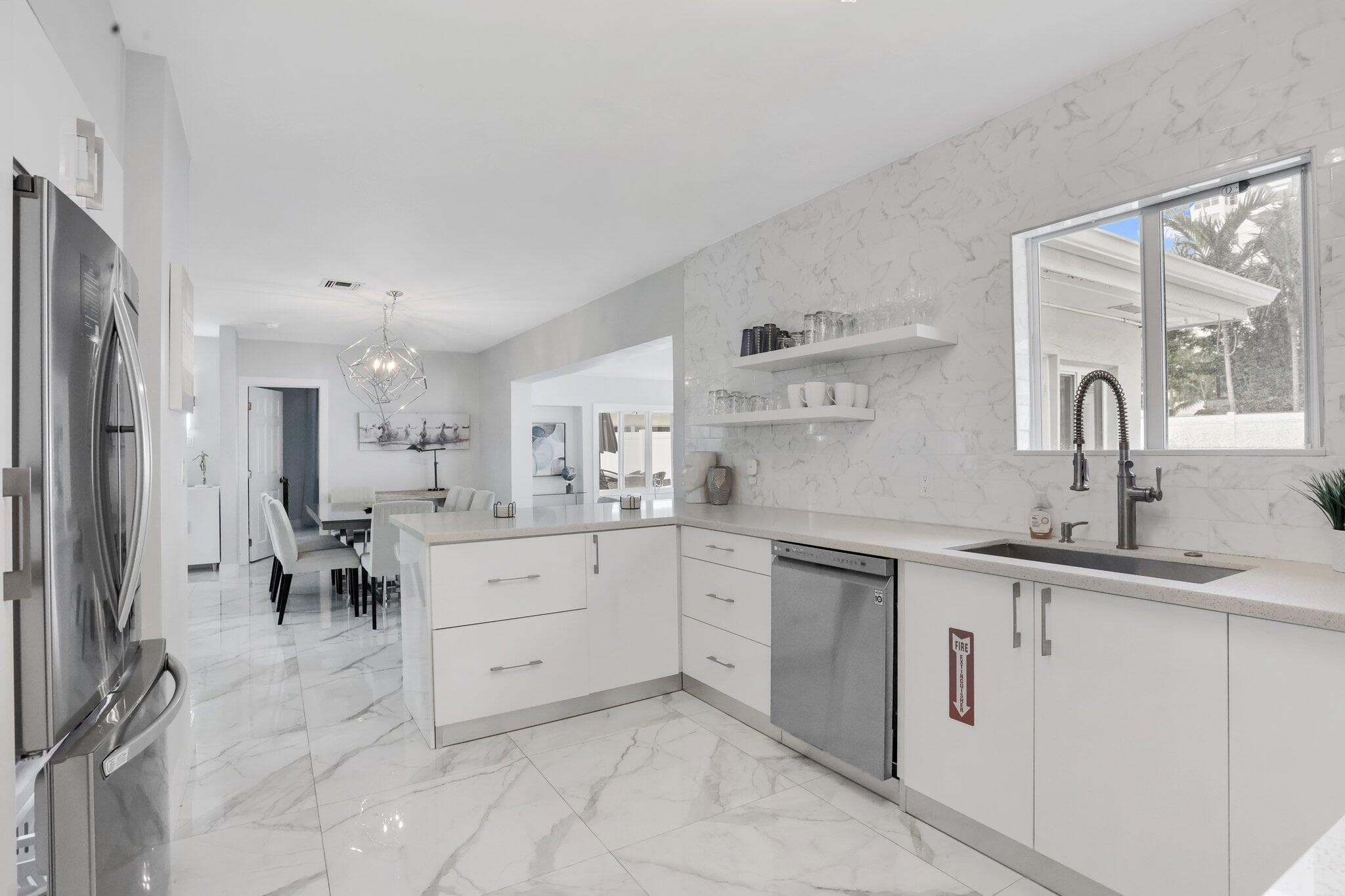 3025 Center Avenue, Fort Lauderdale, FL 33308 14