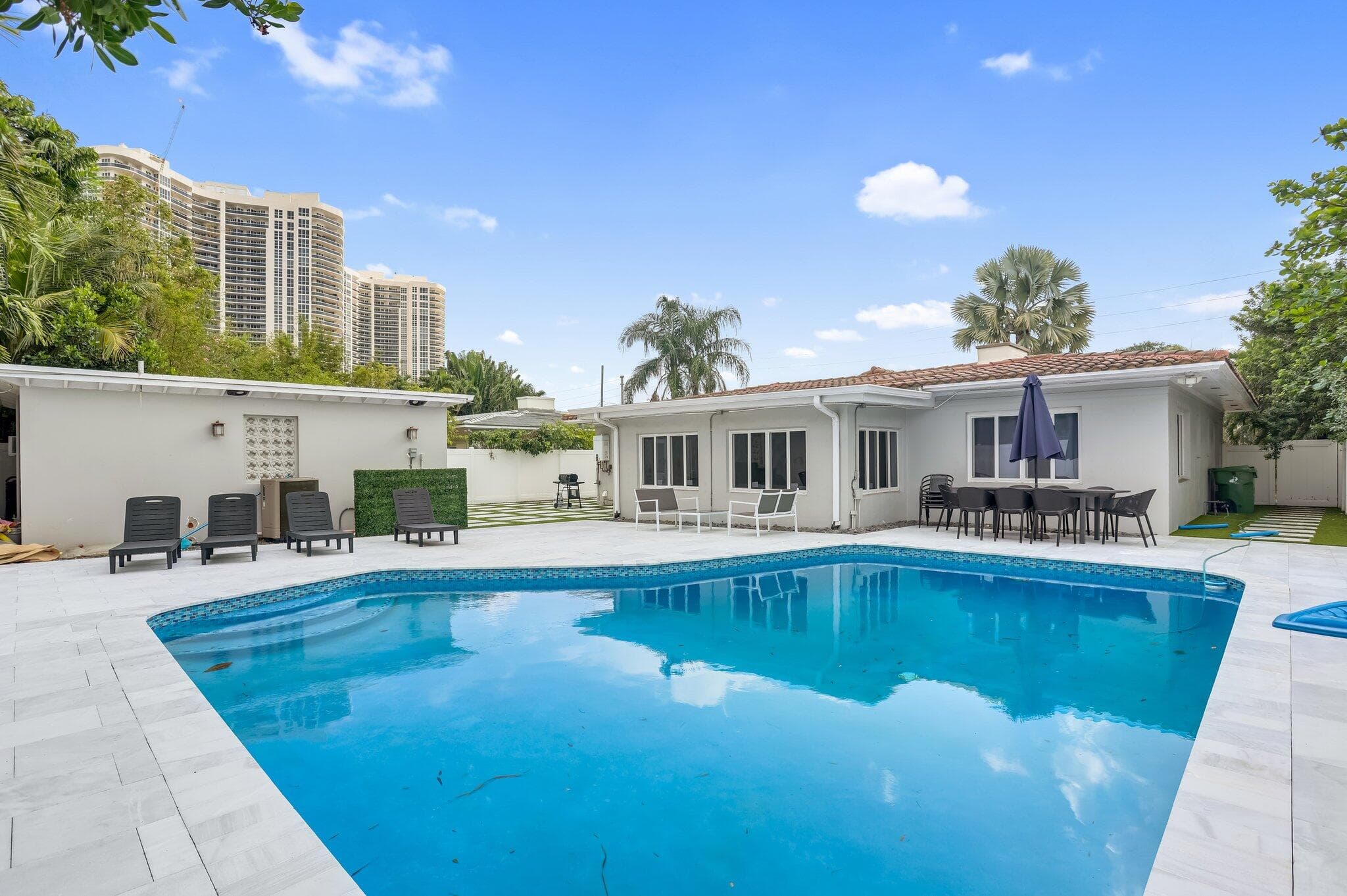 3025 Center Avenue, Fort Lauderdale, FL 33308 23