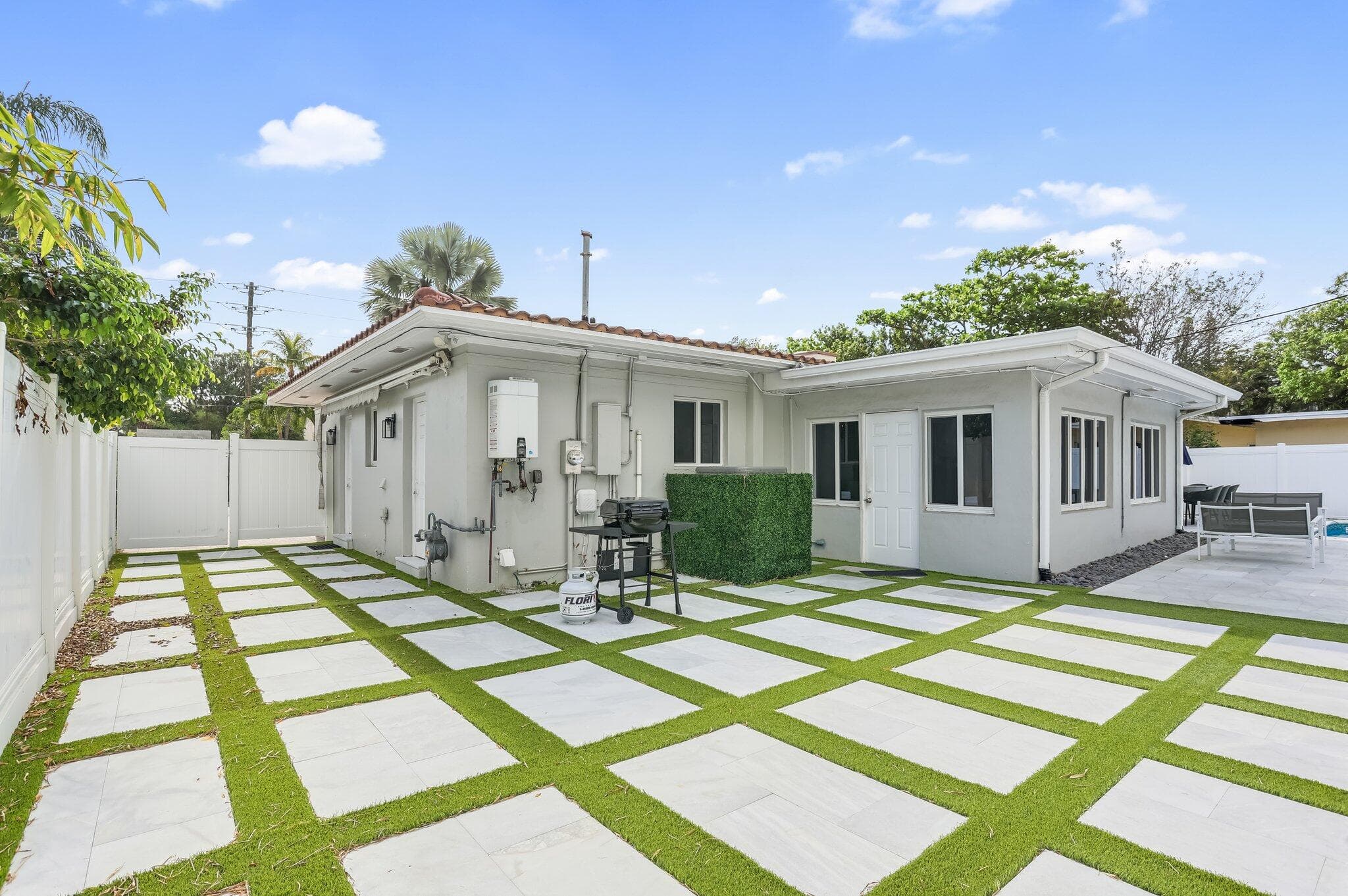 3025 Center Avenue, Fort Lauderdale, FL 33308 26