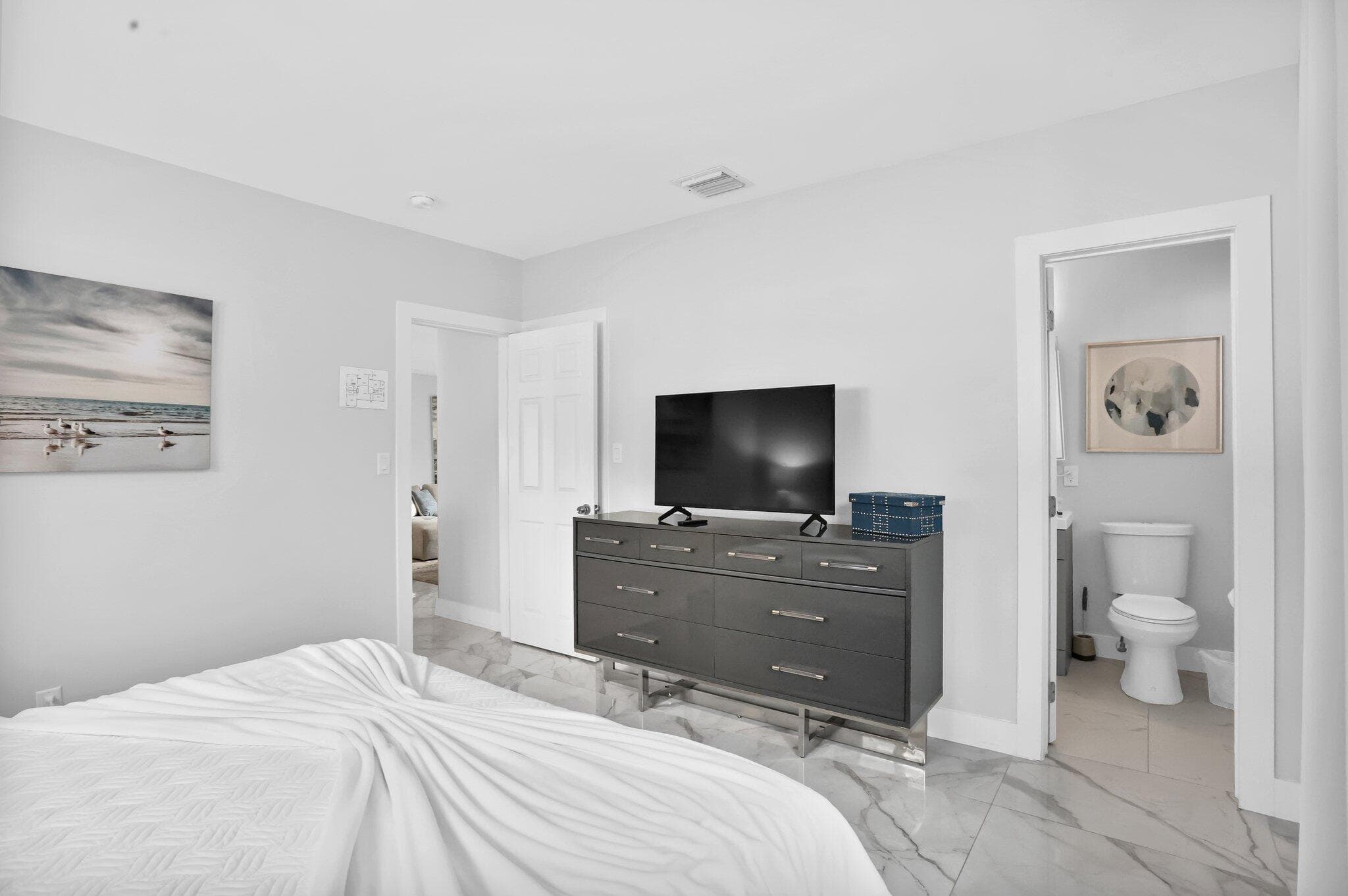 3025 Center Avenue, Fort Lauderdale, FL 33308 27