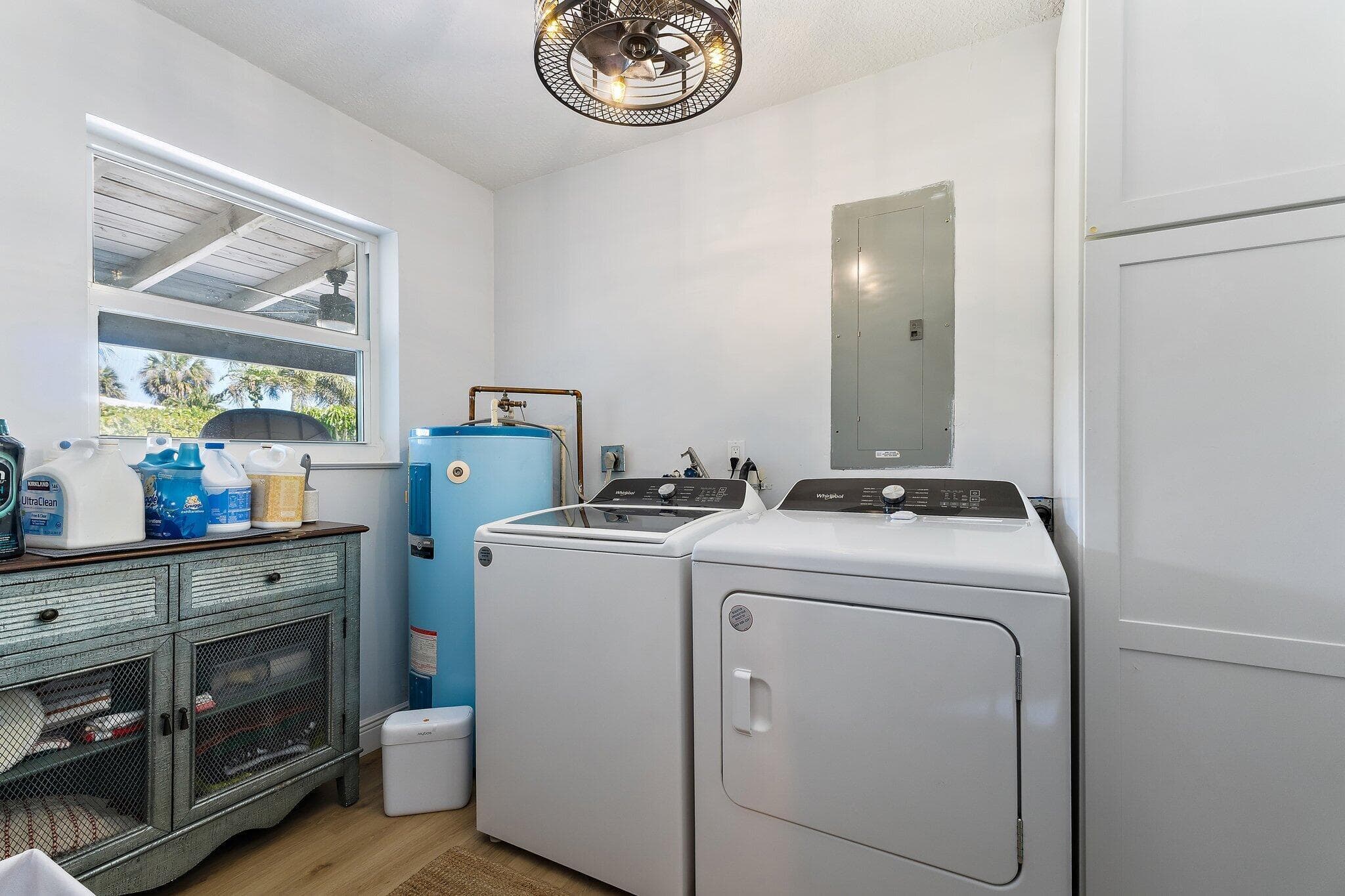1401 N Lake Court, Lake Clarke Shores, FL 33406 35