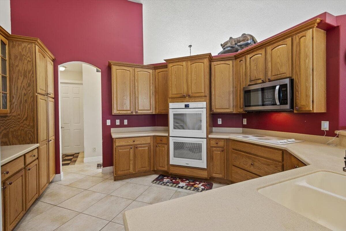 2161 SW Hyacinth Street, Port St. Lucie, FL 34953 5