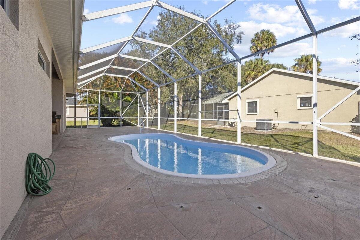 2161 SW Hyacinth Street, Port St. Lucie, FL 34953 39