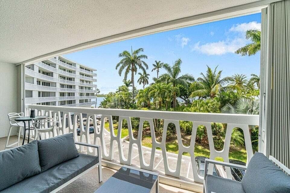 2505 S Ocean Boulevard 303, Palm Beach, FL 33480 19