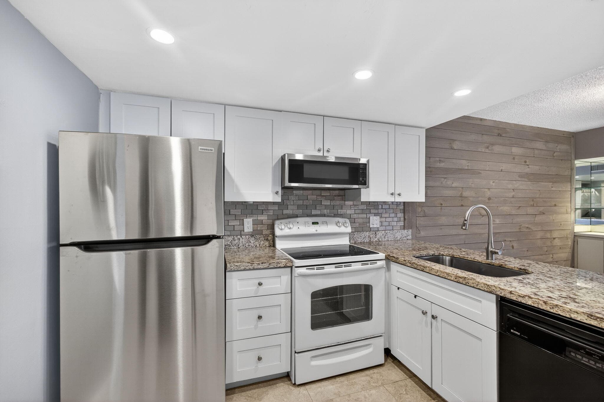 1605 S Us Highway 1 D105, Jupiter, FL 33477 10