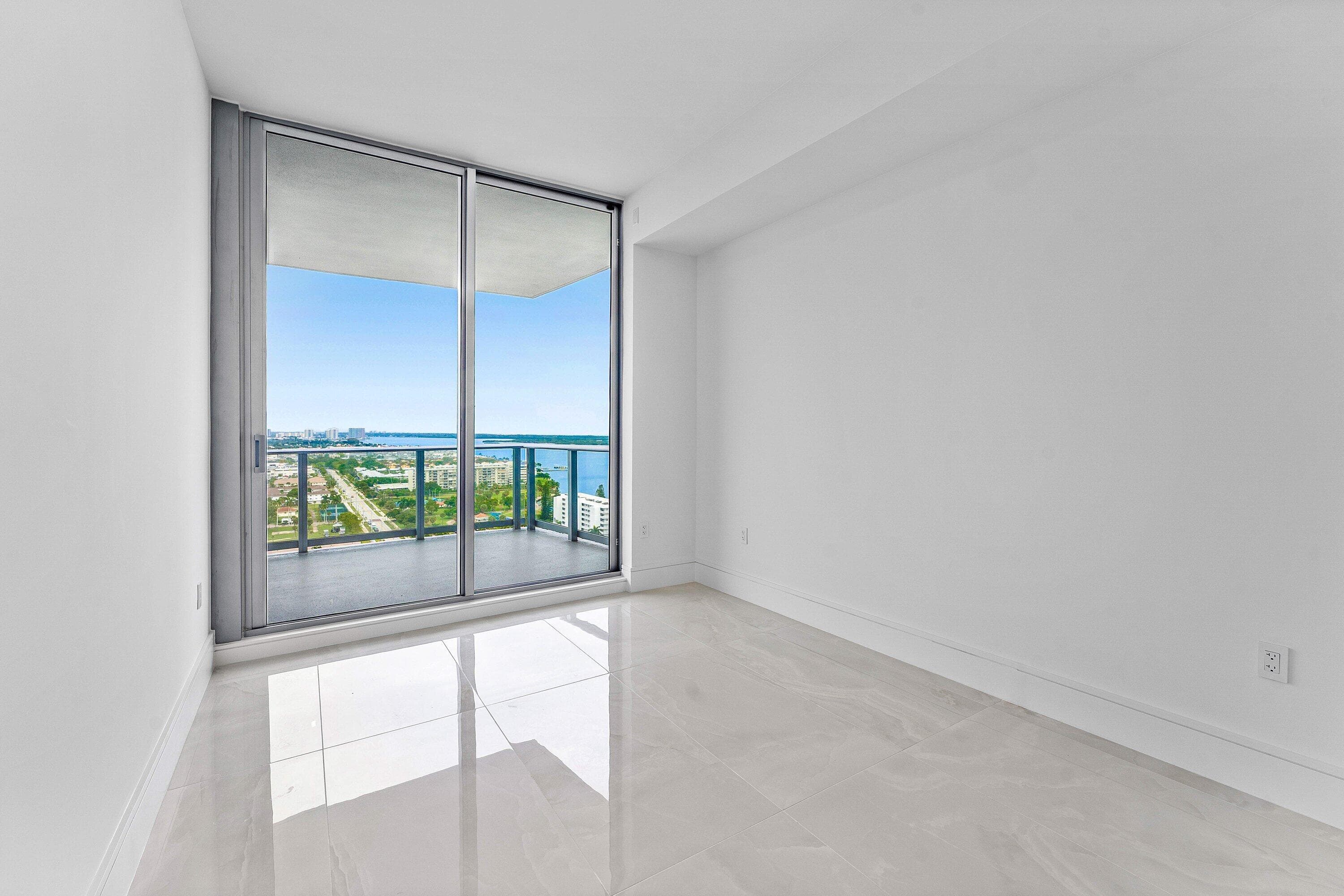 220 Lake Shore Drive 2005, Lake Park, FL 33403 27